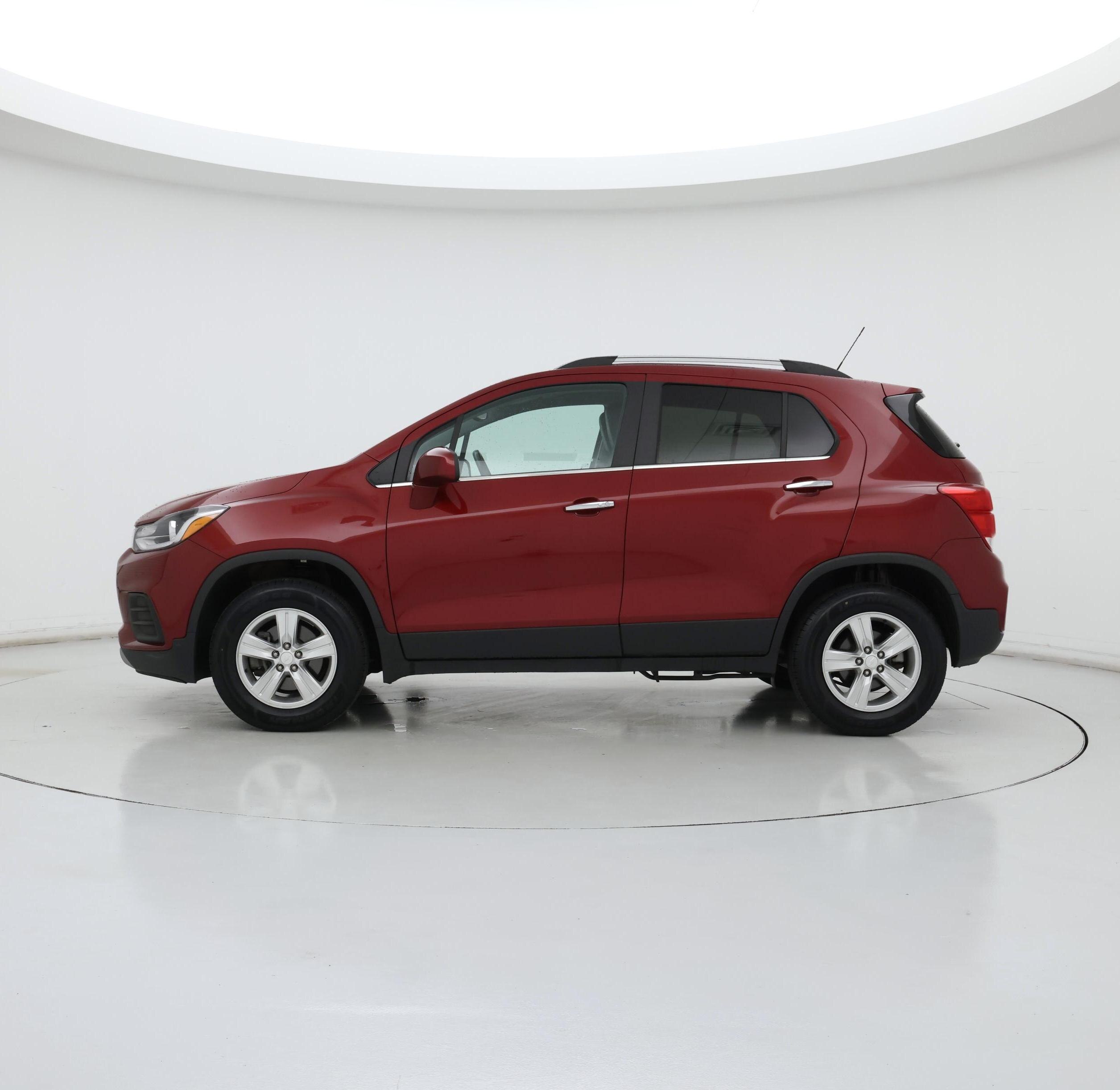 Thumbnail: 2019 Chevrolet Trax - 3