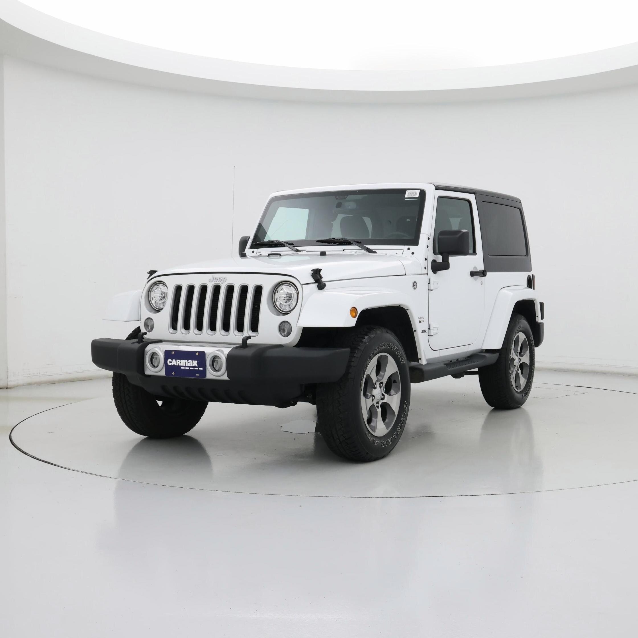 Thumbnail: 2017 Jeep Wrangler - 4