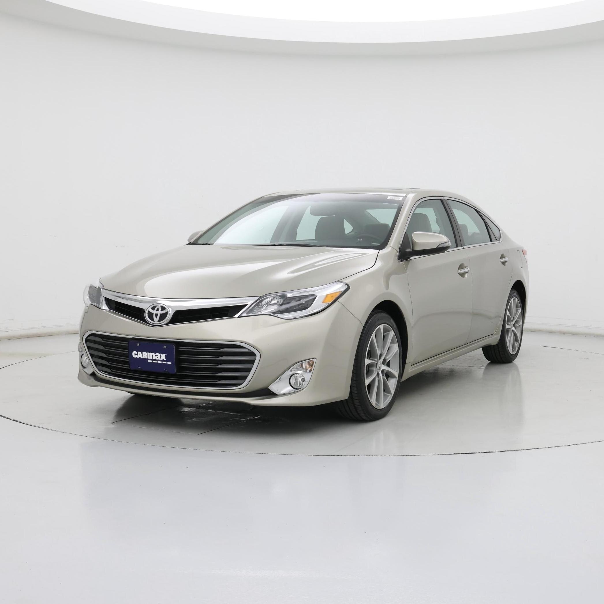 Thumbnail: 2015 Toyota Avalon - 4