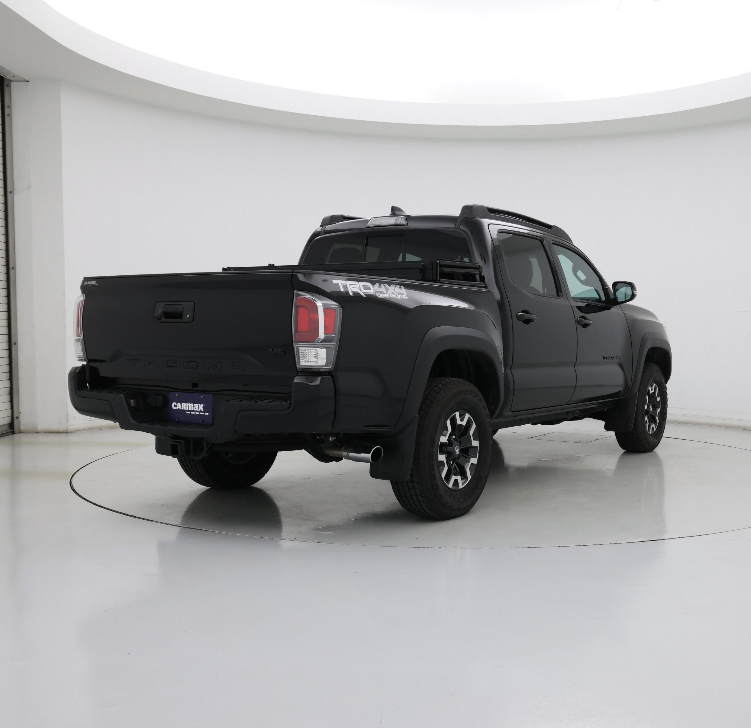 Thumbnail: 2023 Toyota Tacoma - 8