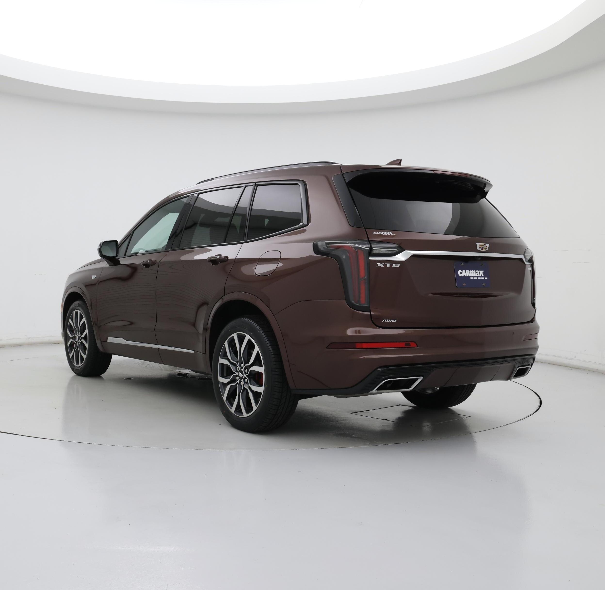 Thumbnail: 2022 Cadillac XT6 - 2