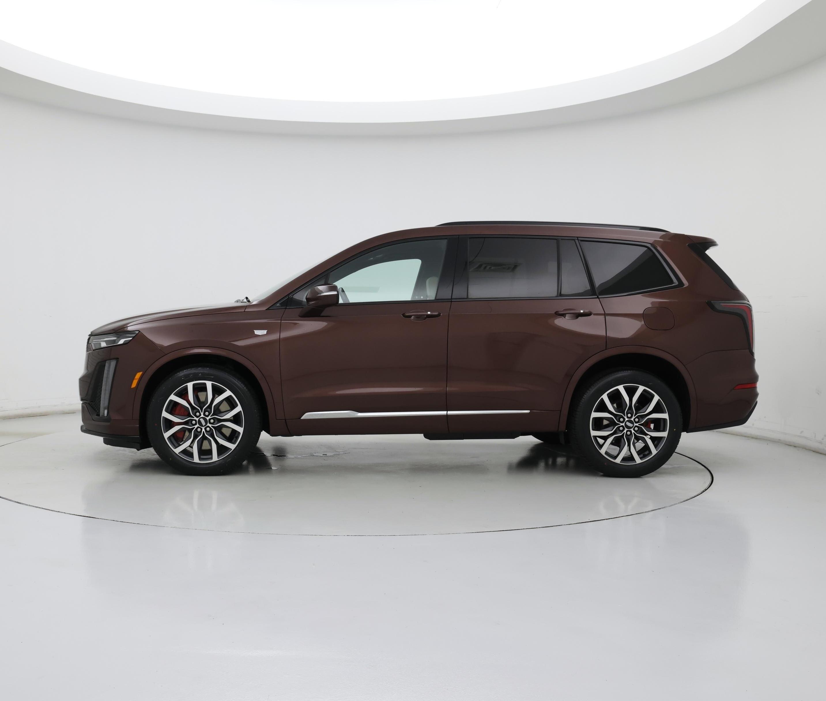 Thumbnail: 2022 Cadillac XT6 - 3