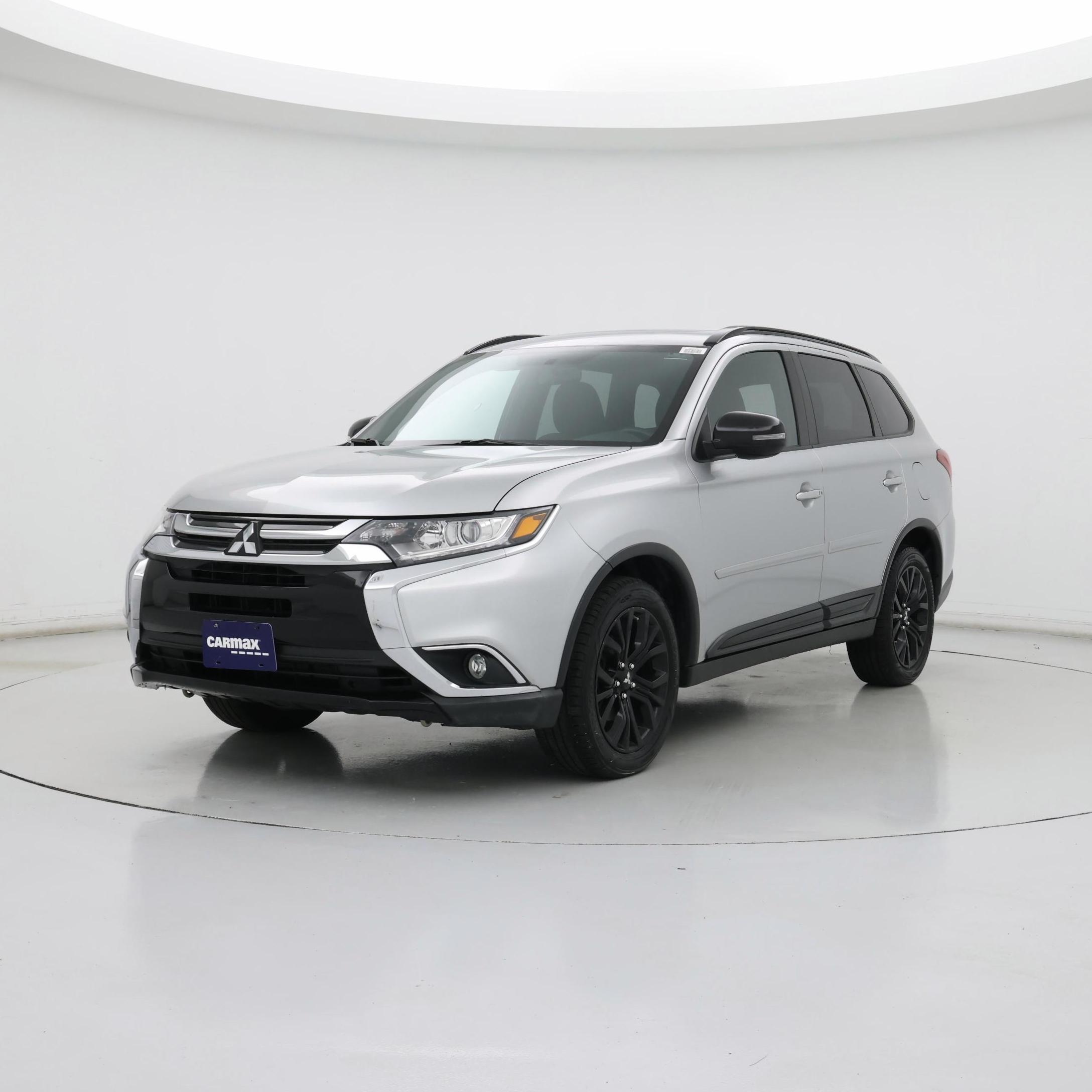 Thumbnail: 2018 Mitsubishi Outlander - 4