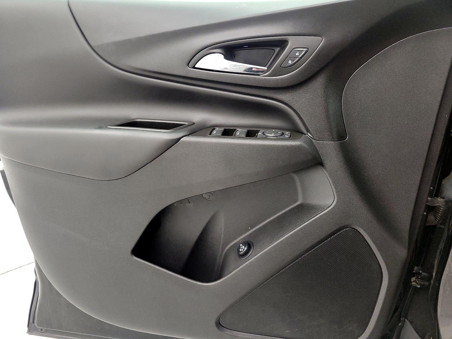 Thumbnail: 2022 Chevrolet Equinox - 12