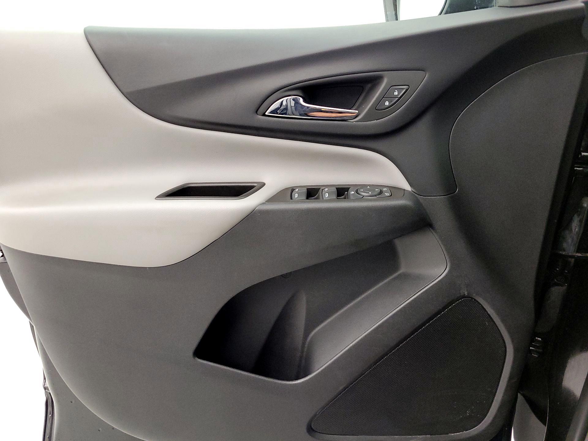 Thumbnail: 2023 Chevrolet Equinox - 12