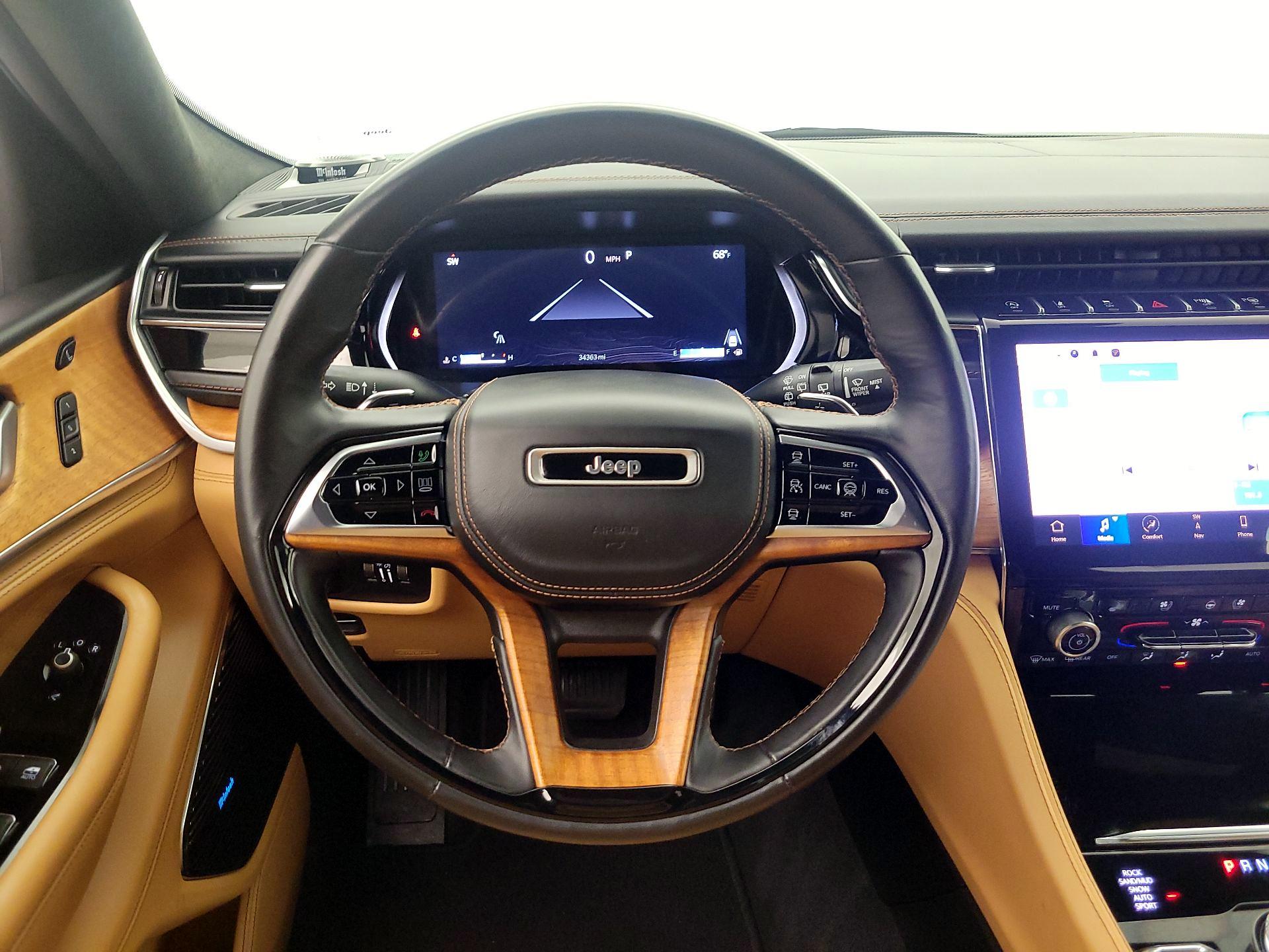 Thumbnail: 2022 Jeep Grand Cherokee L - 10