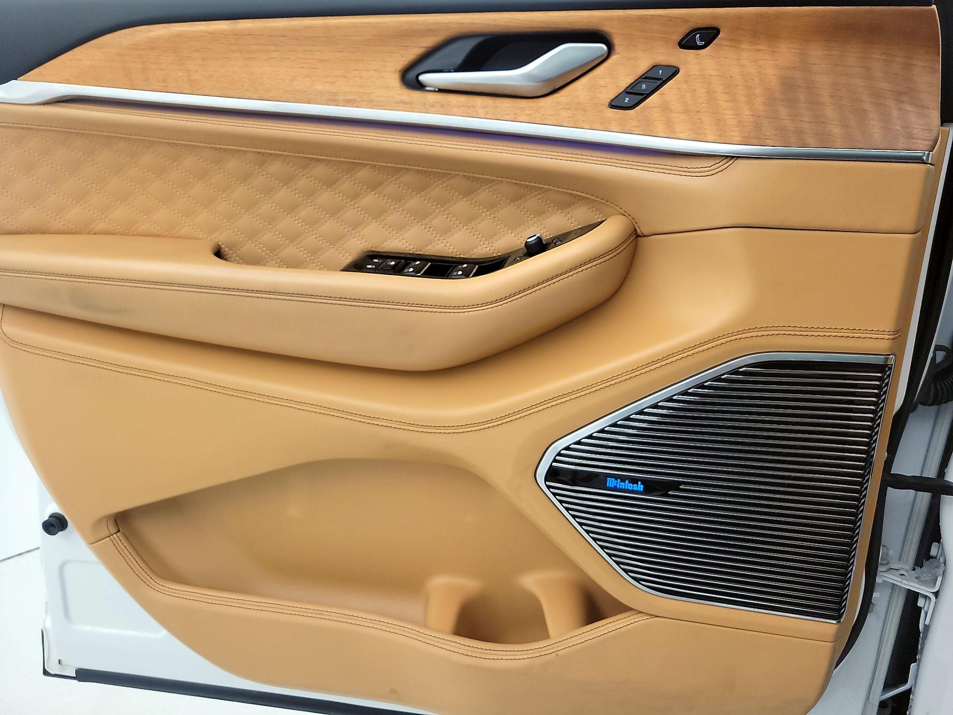 Thumbnail: 2022 Jeep Grand Cherokee L - 12