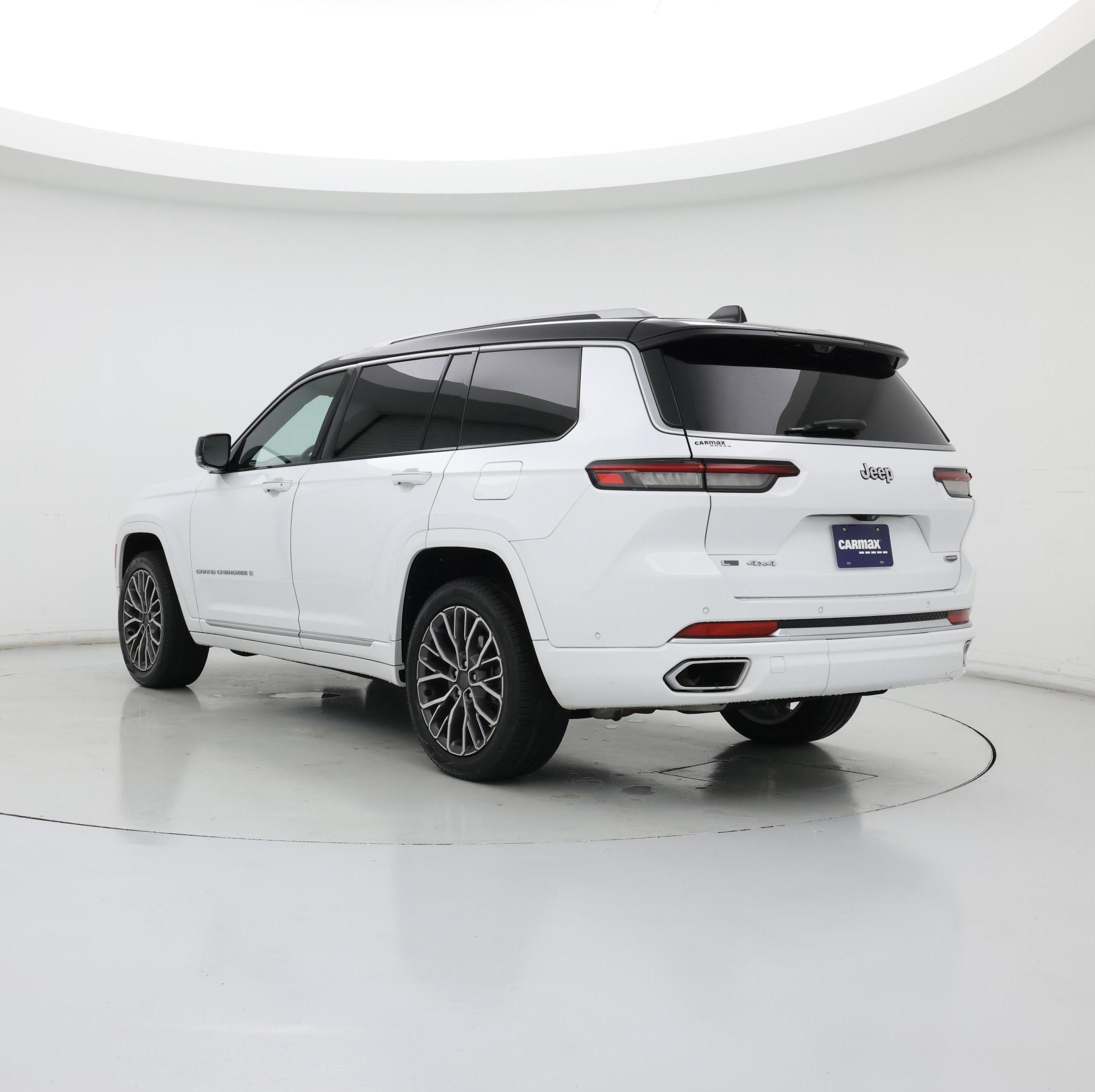 Thumbnail: 2022 Jeep Grand Cherokee L - 2