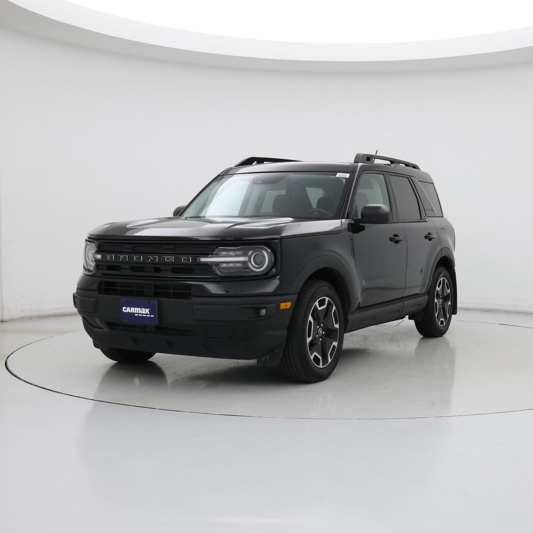 Thumbnail: 2023 Ford Bronco Sport - 4