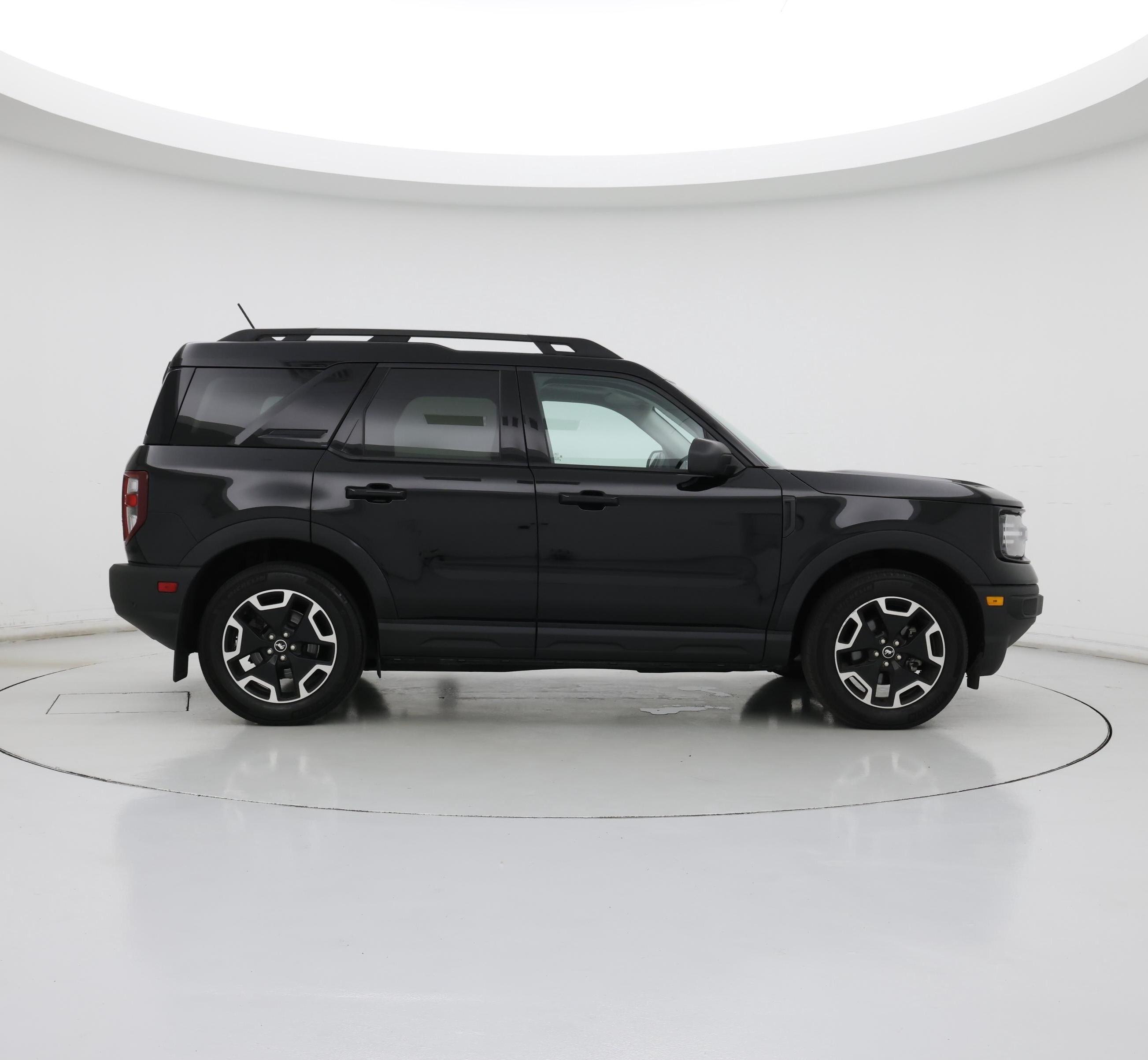 Thumbnail: 2023 Ford Bronco Sport - 7