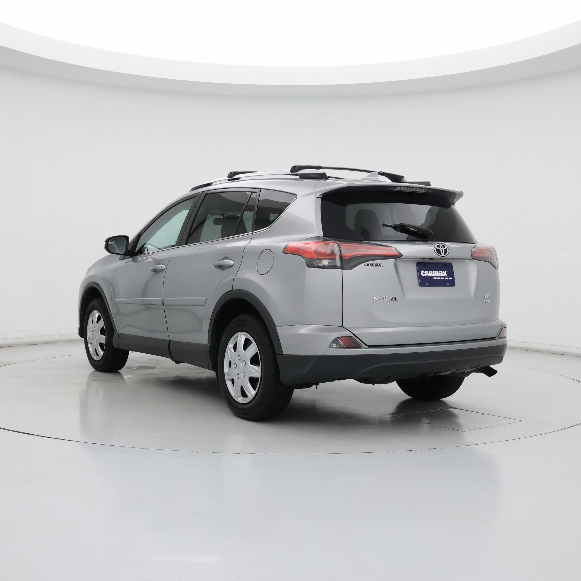 Thumbnail: 2016 Toyota RAV4 - 2