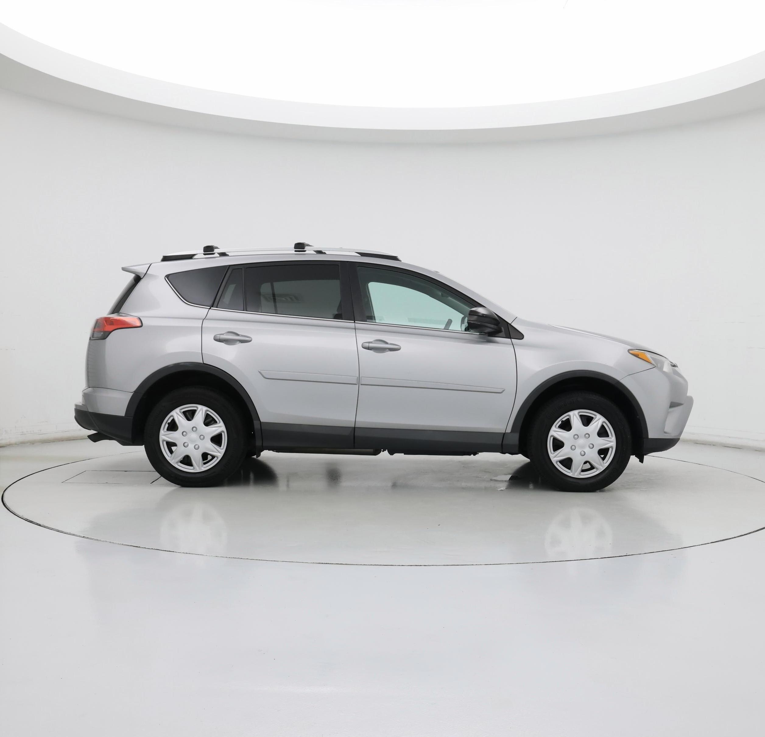 Thumbnail: 2016 Toyota RAV4 - 7