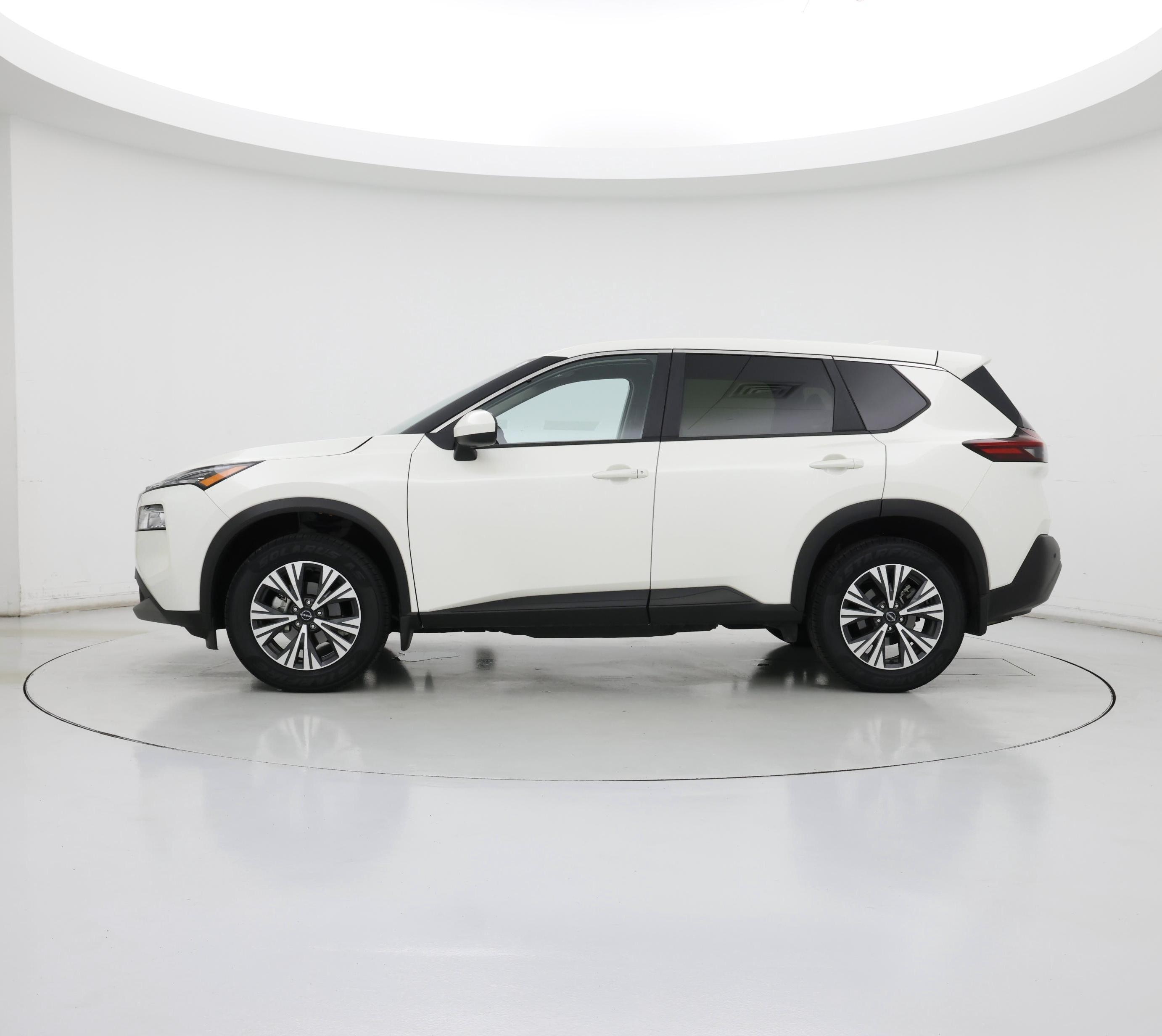 Thumbnail: 2023 Nissan Rogue - 3