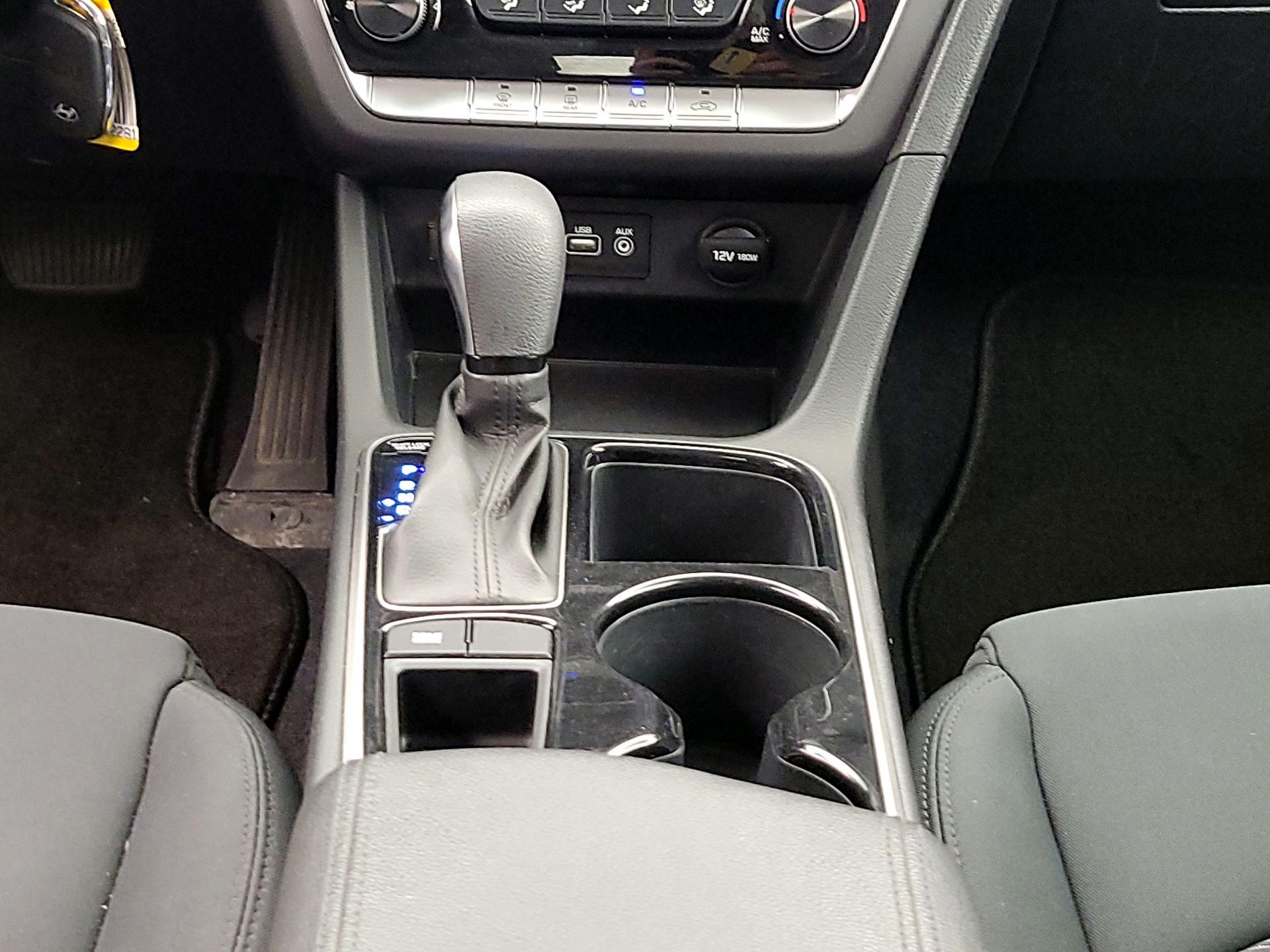 Thumbnail: 2019 Hyundai Sonata - 17