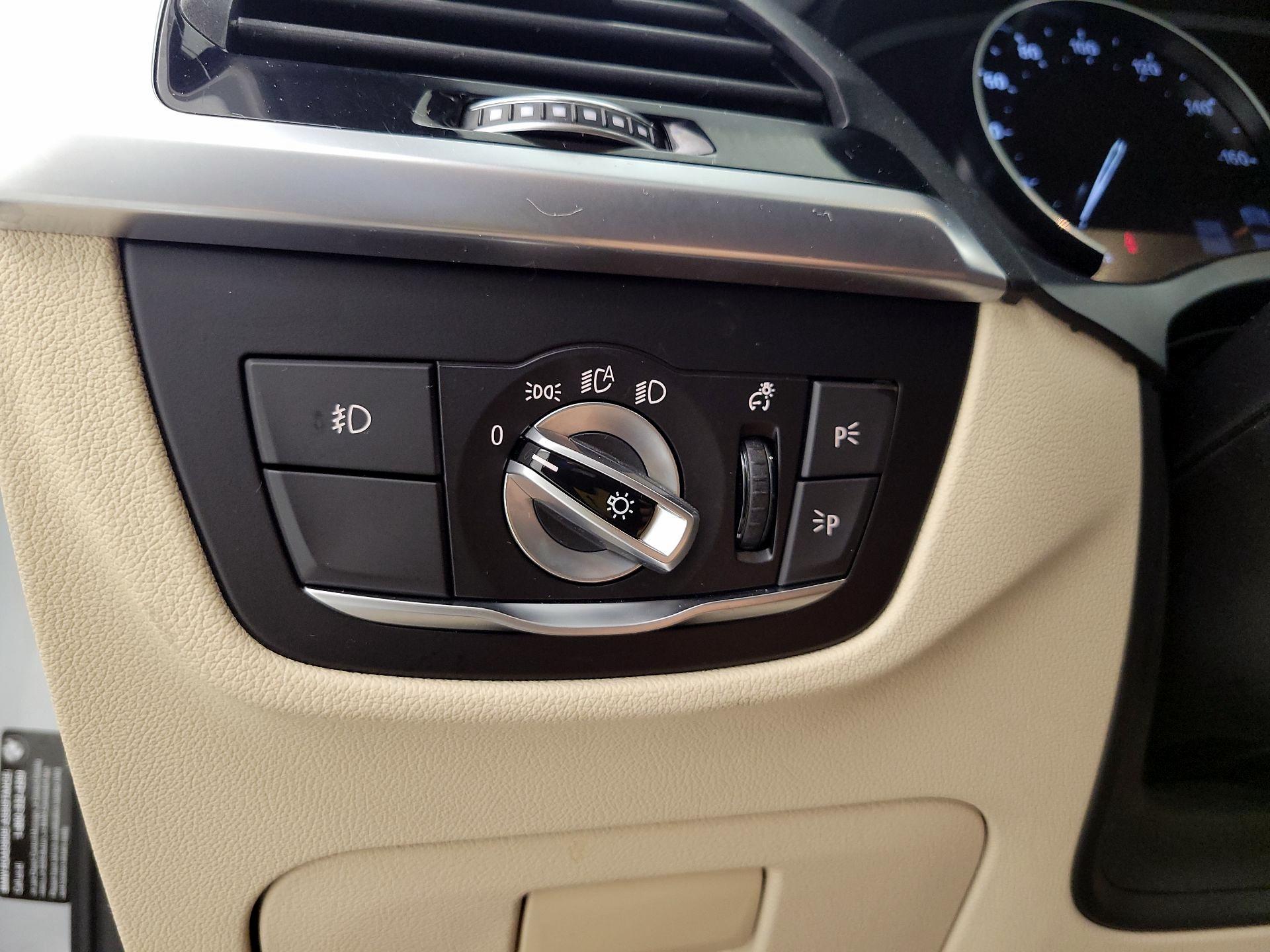Thumbnail: 2020 BMW X3 - 13
