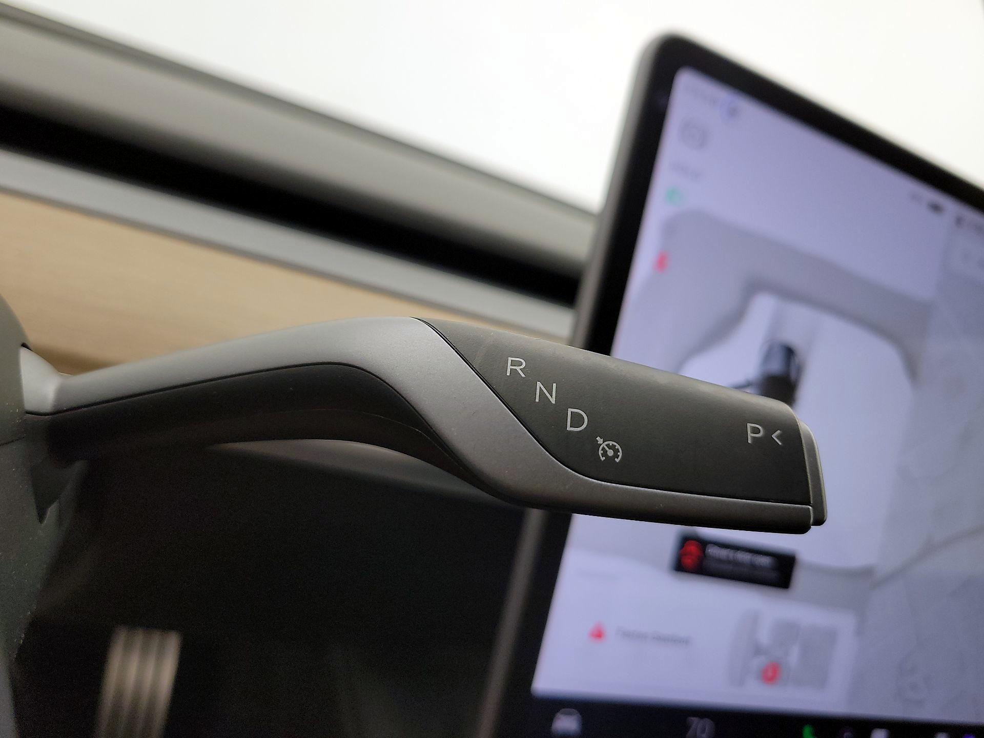 Thumbnail: 2023 Tesla Model 3 - 17