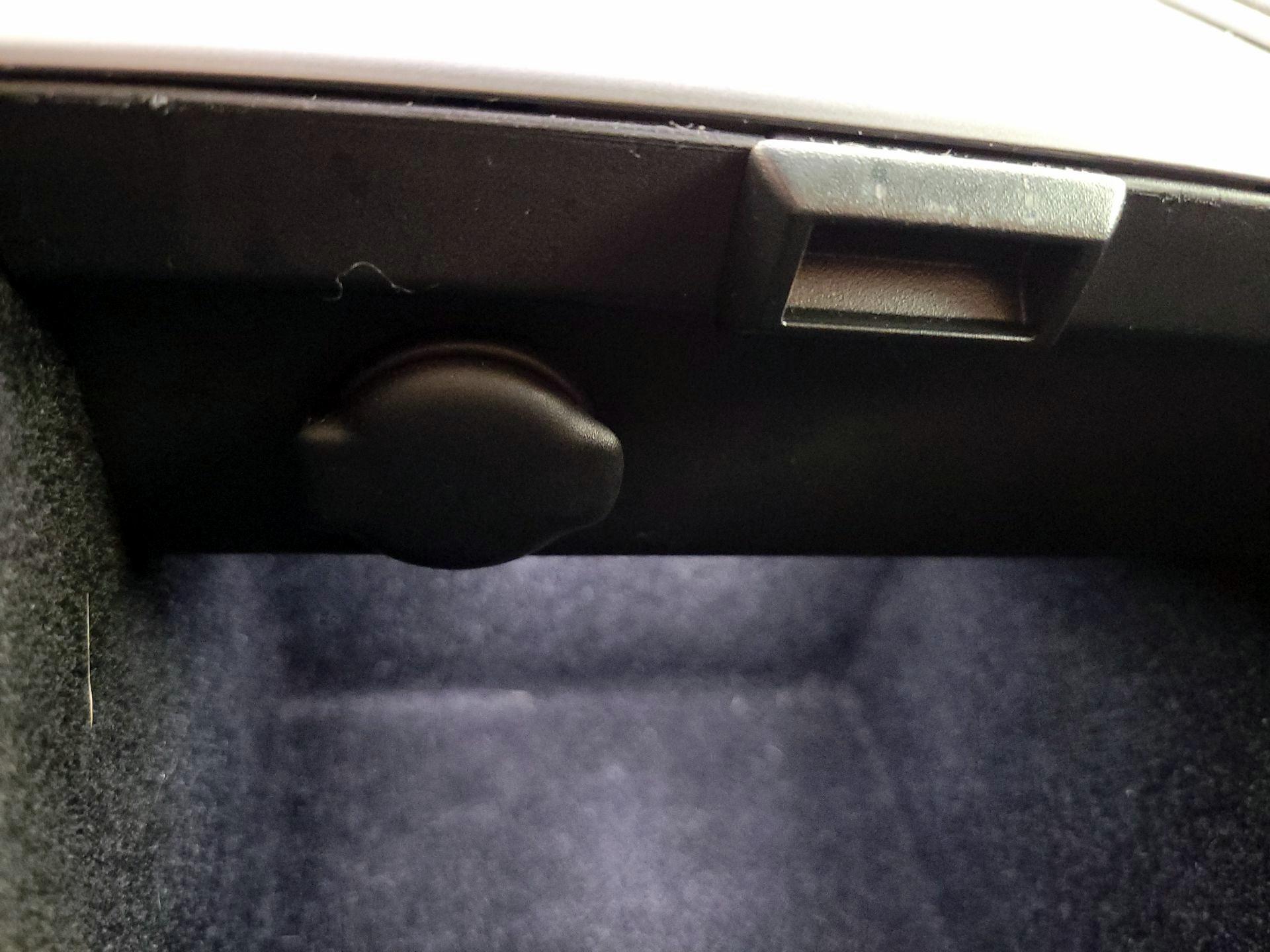 Thumbnail: 2023 Tesla Model 3 - 18