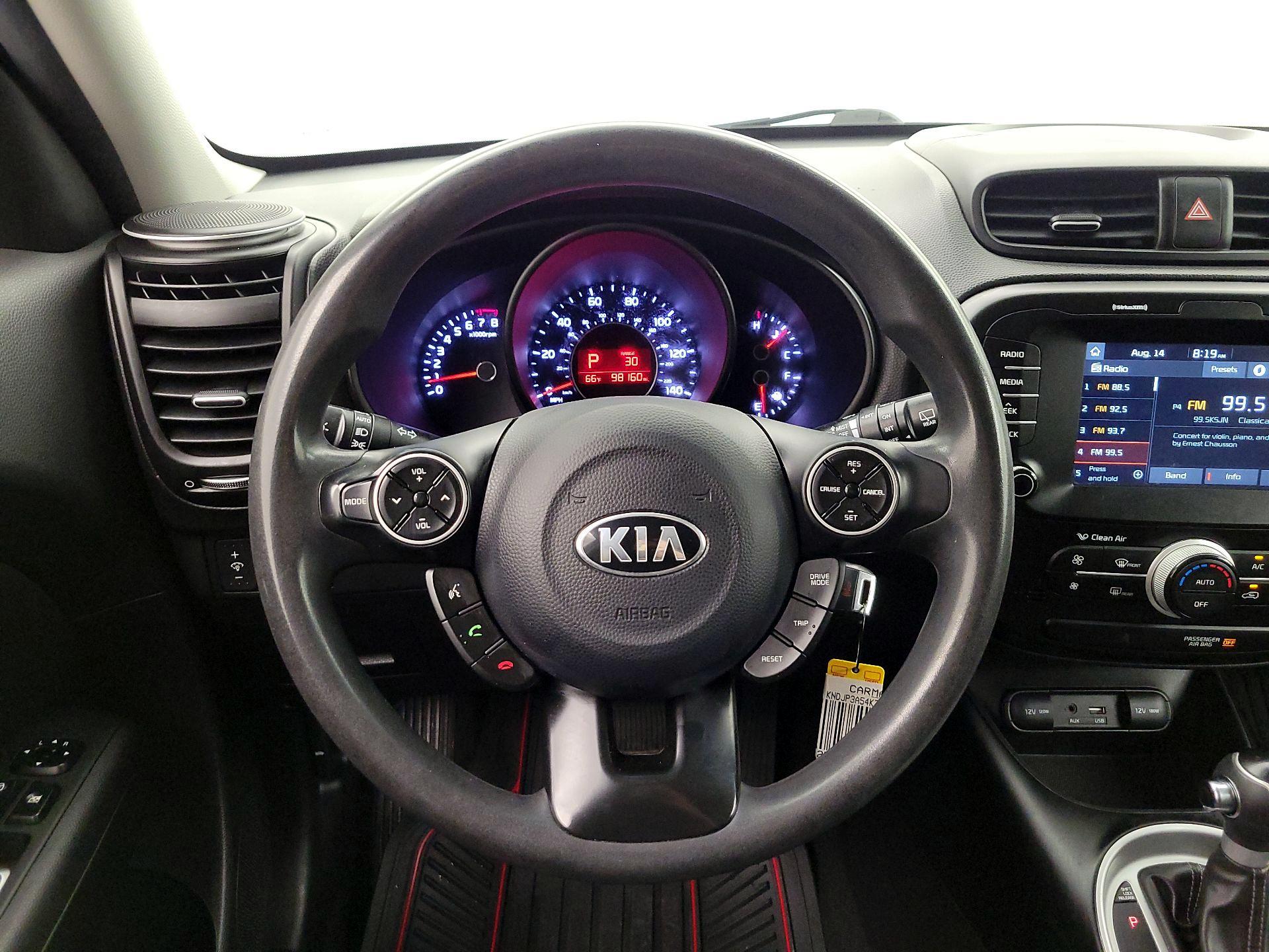 Thumbnail: 2019 Kia Soul - 10