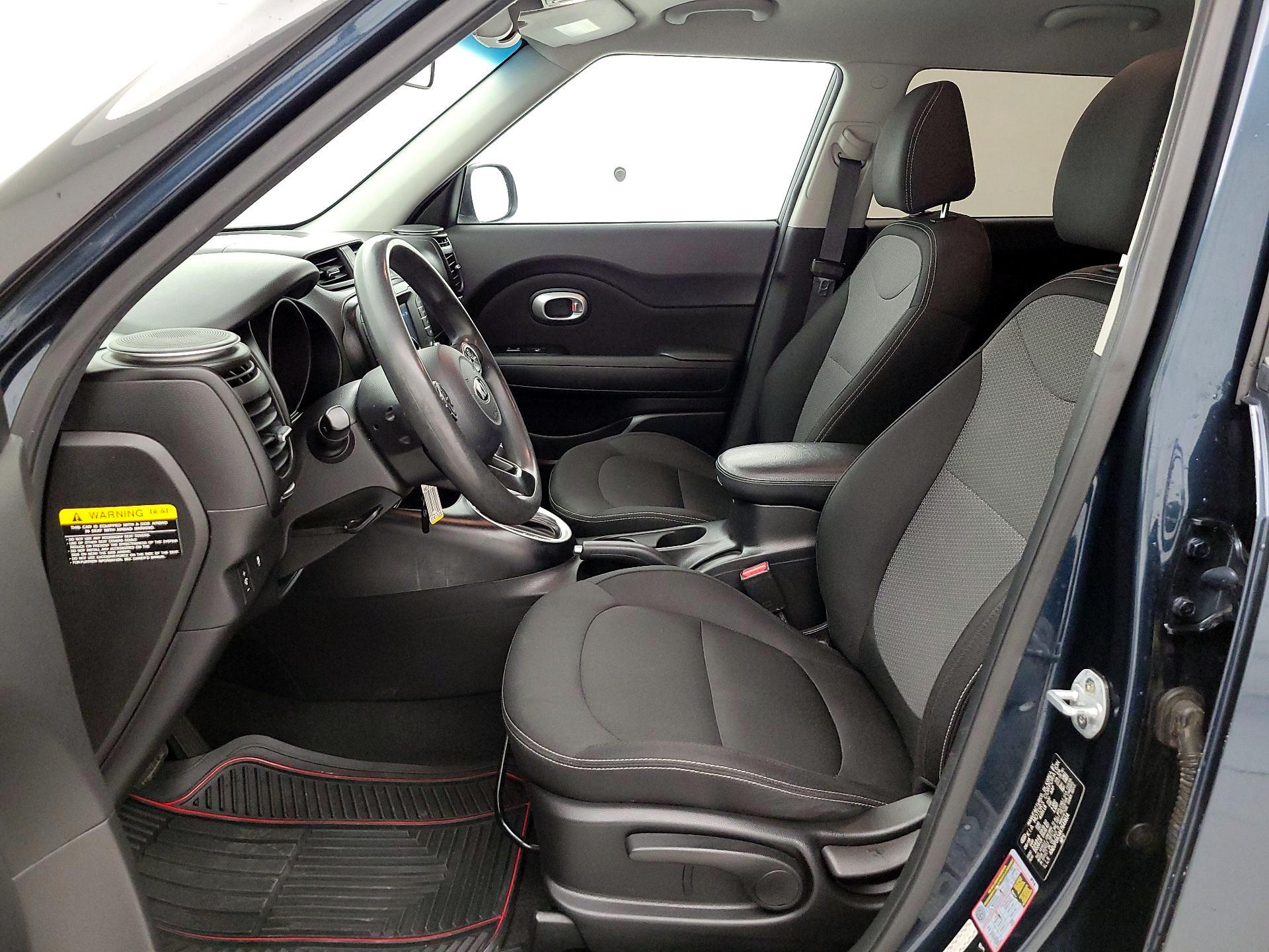 Thumbnail: 2019 Kia Soul - 11