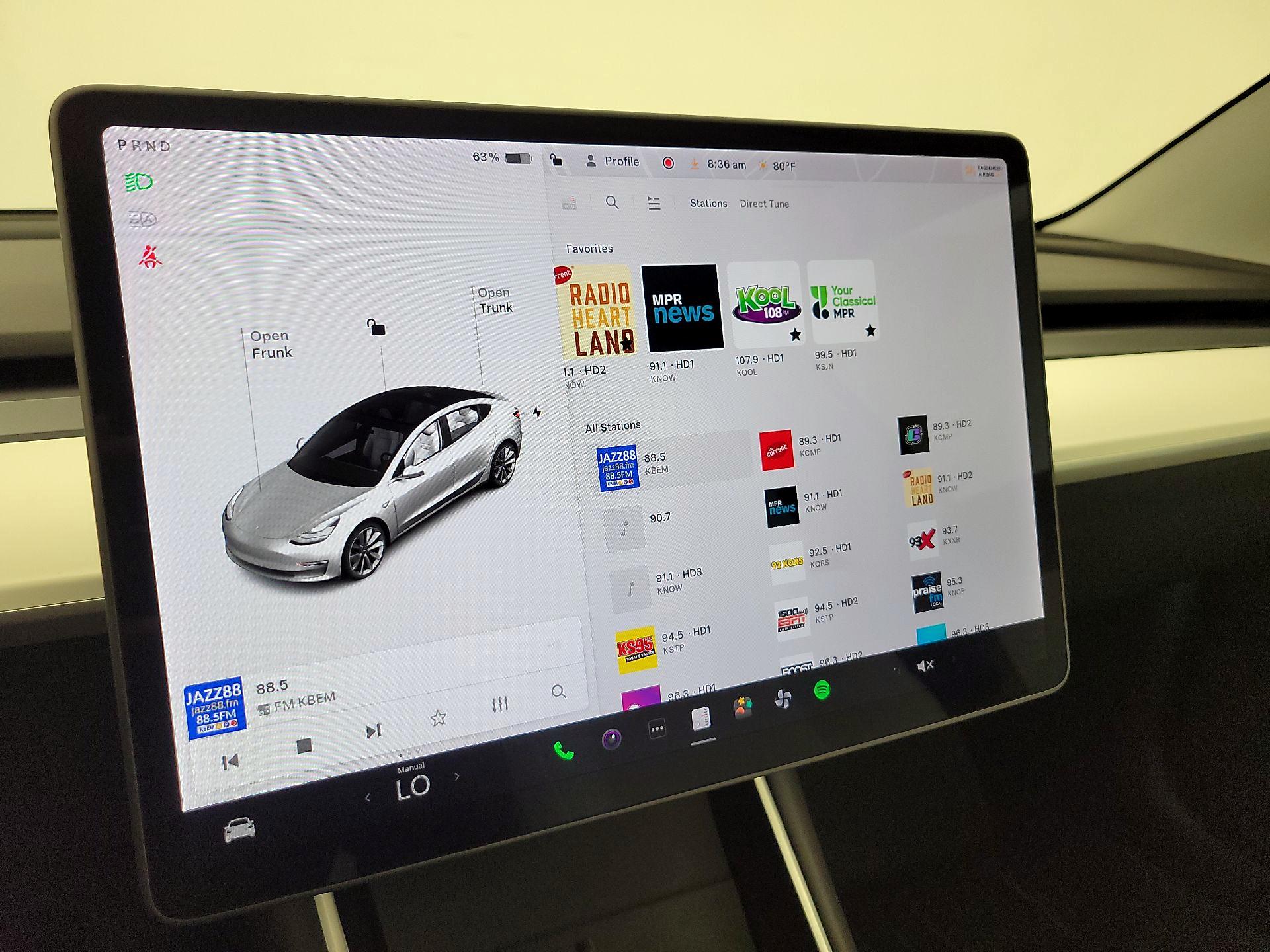Thumbnail: 2020 Tesla Model 3 - 15