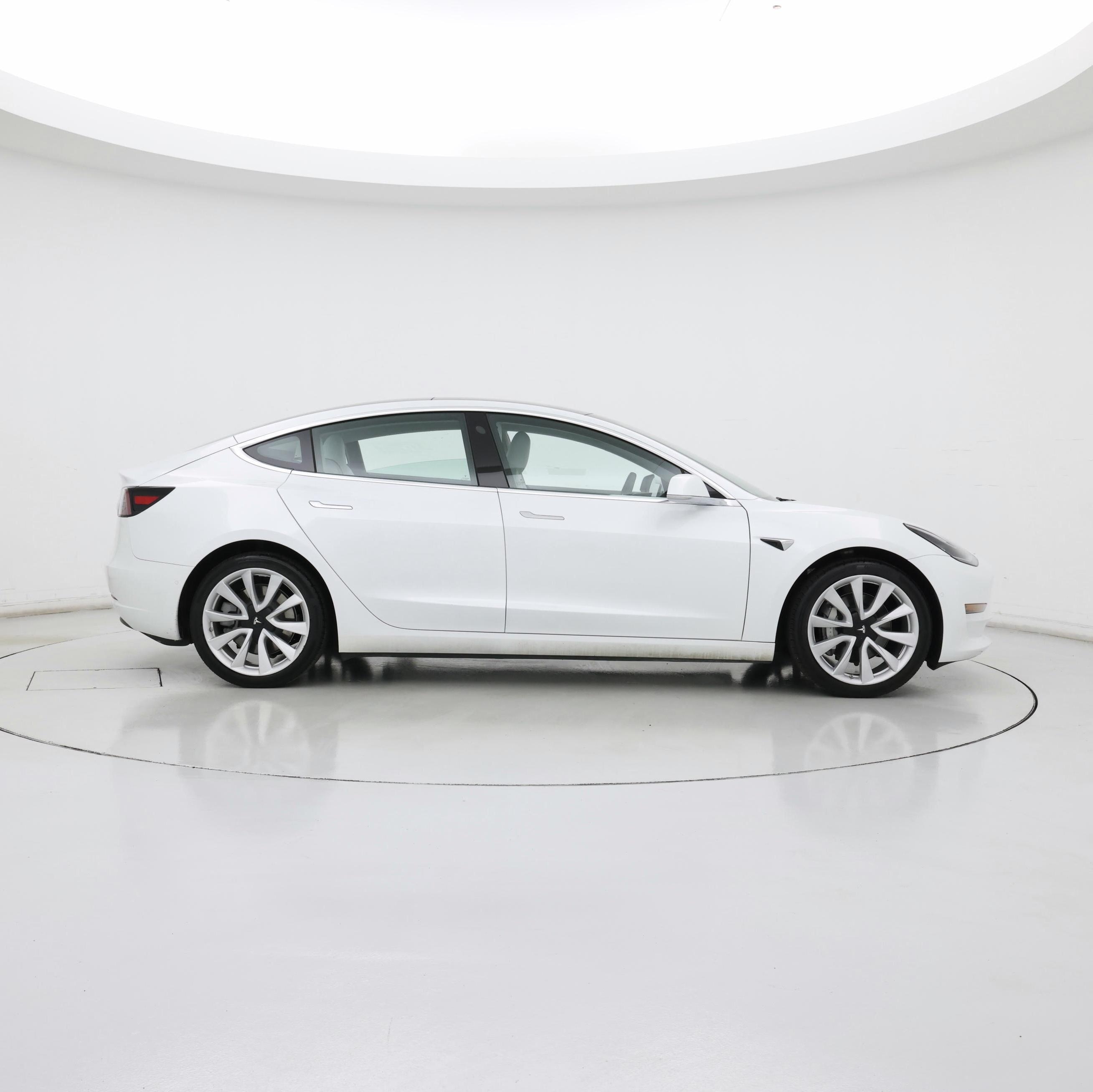 Thumbnail: 2020 Tesla Model 3 - 7