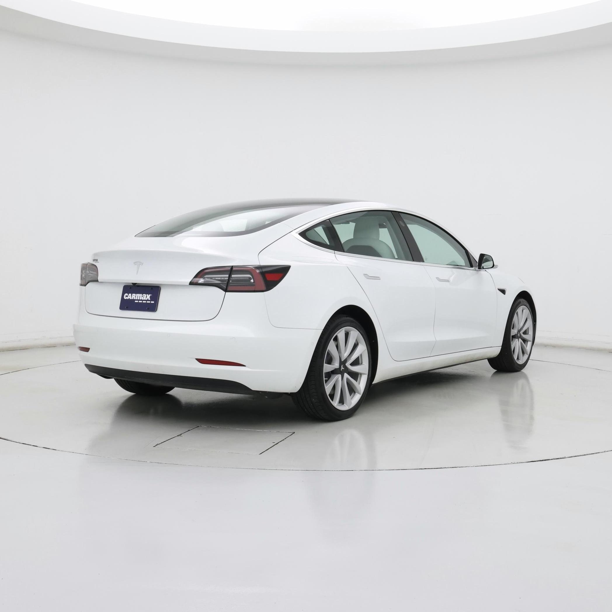 Thumbnail: 2020 Tesla Model 3 - 8