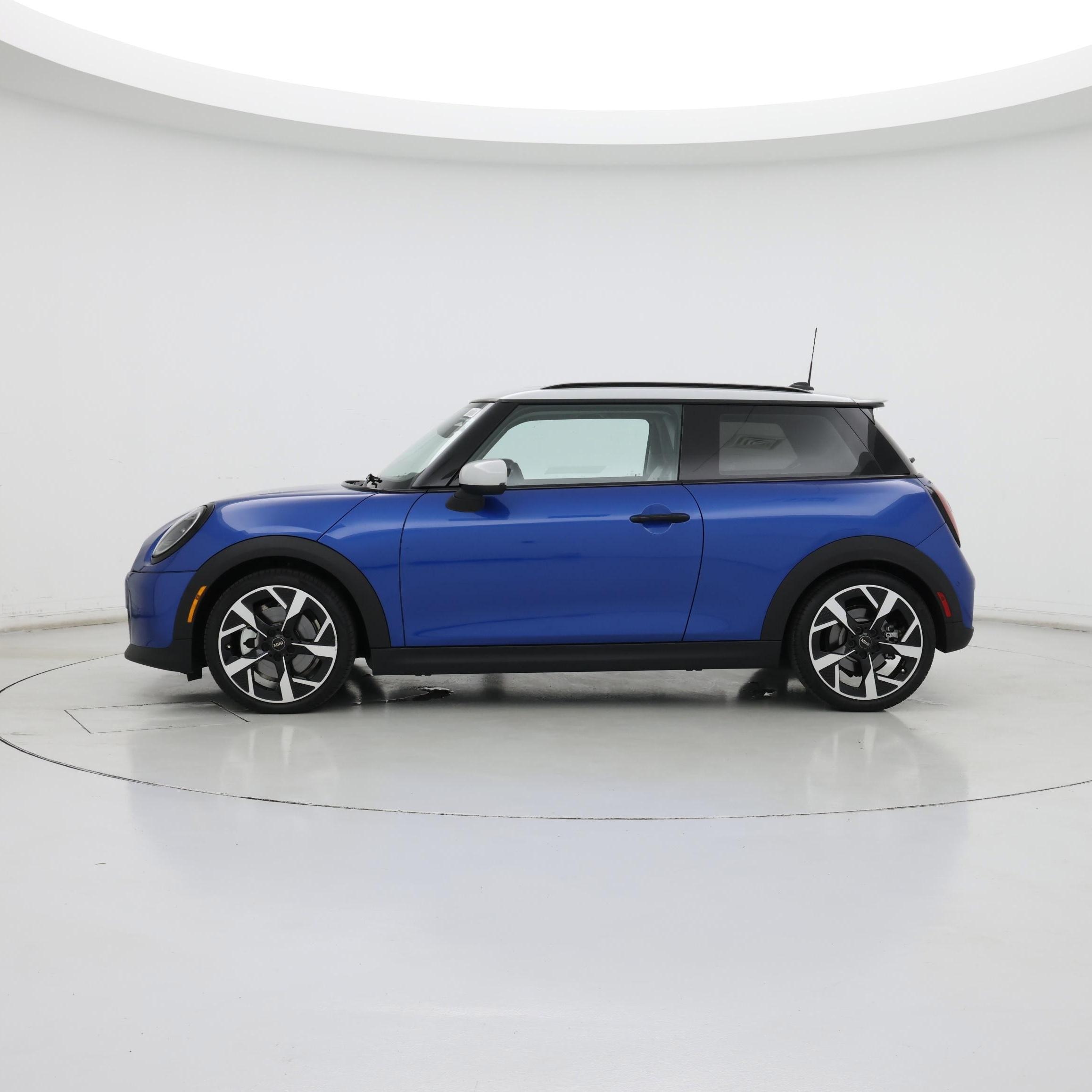 Thumbnail: 2025 MINI Cooper Hardtop - 3