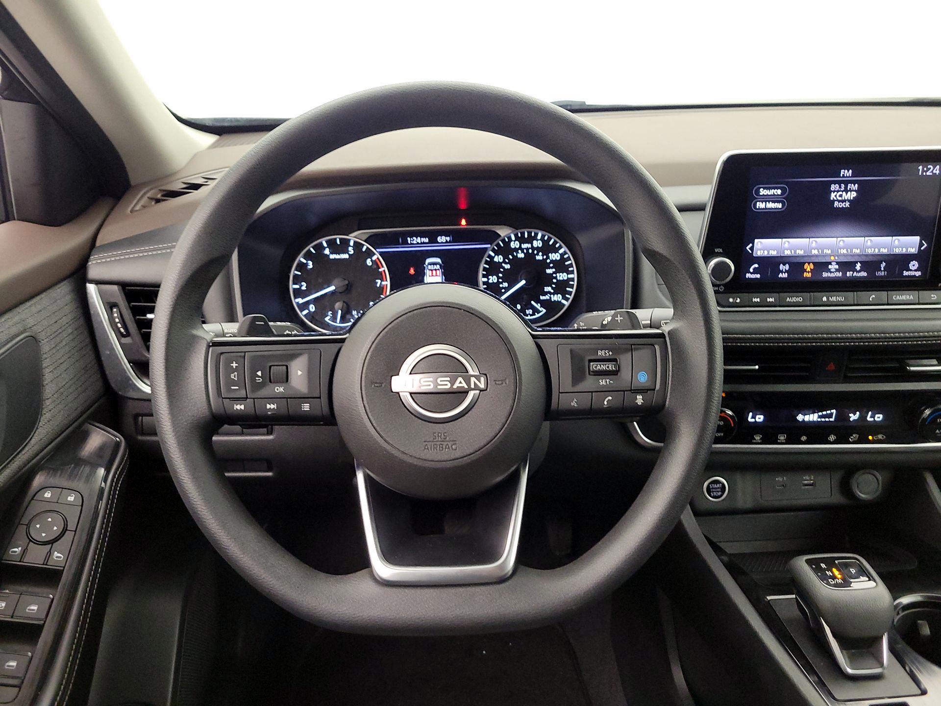 Thumbnail: 2023 Nissan Rogue - 10