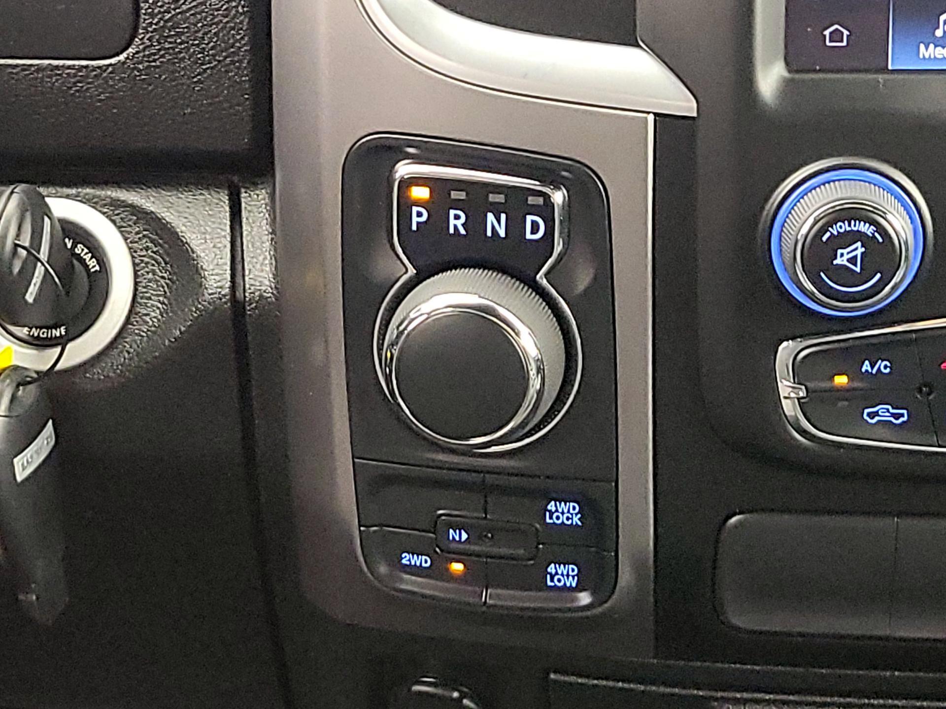 Thumbnail: 2022 RAM 1500 Classic - 17