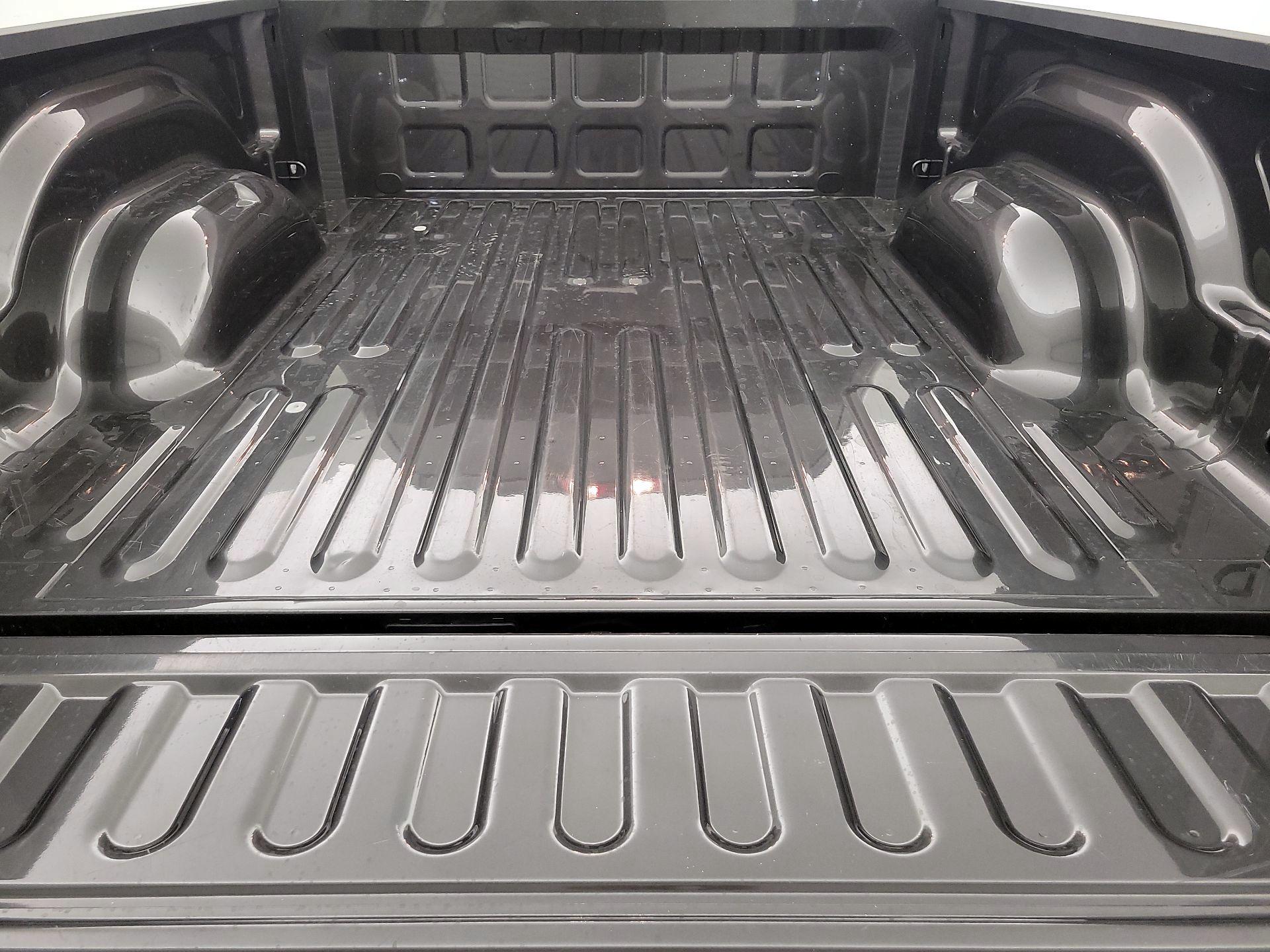 Thumbnail: 2022 RAM 1500 Classic - 20