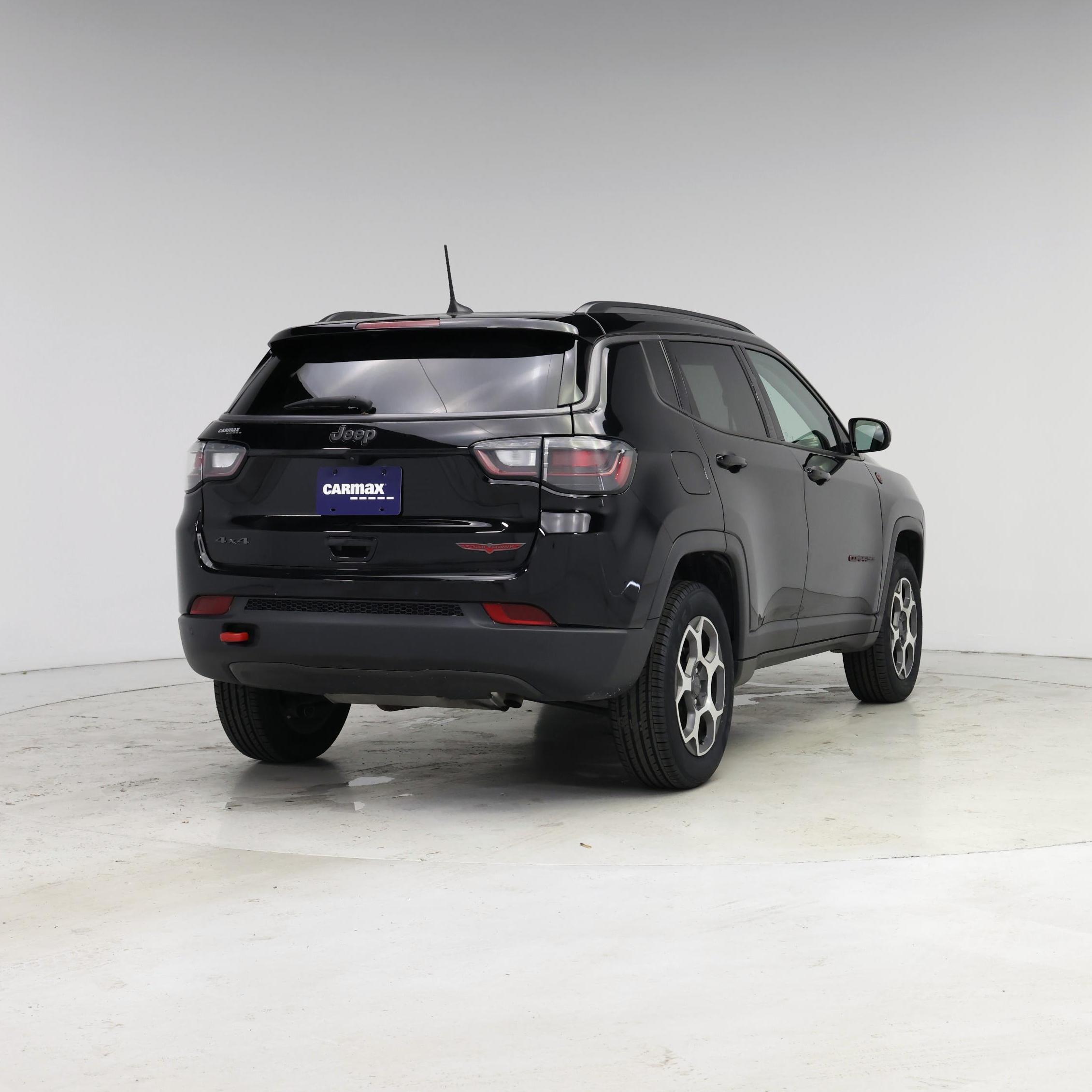 Thumbnail: 2022 Jeep Compass - 8
