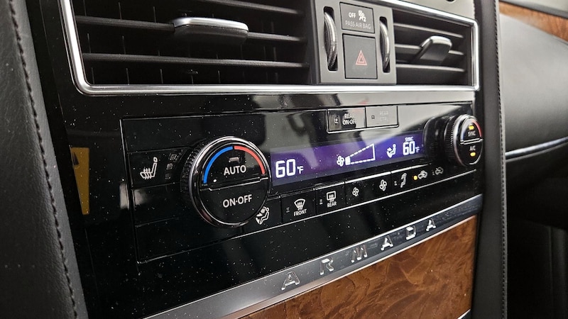 2023 Nissan Armada SL 17