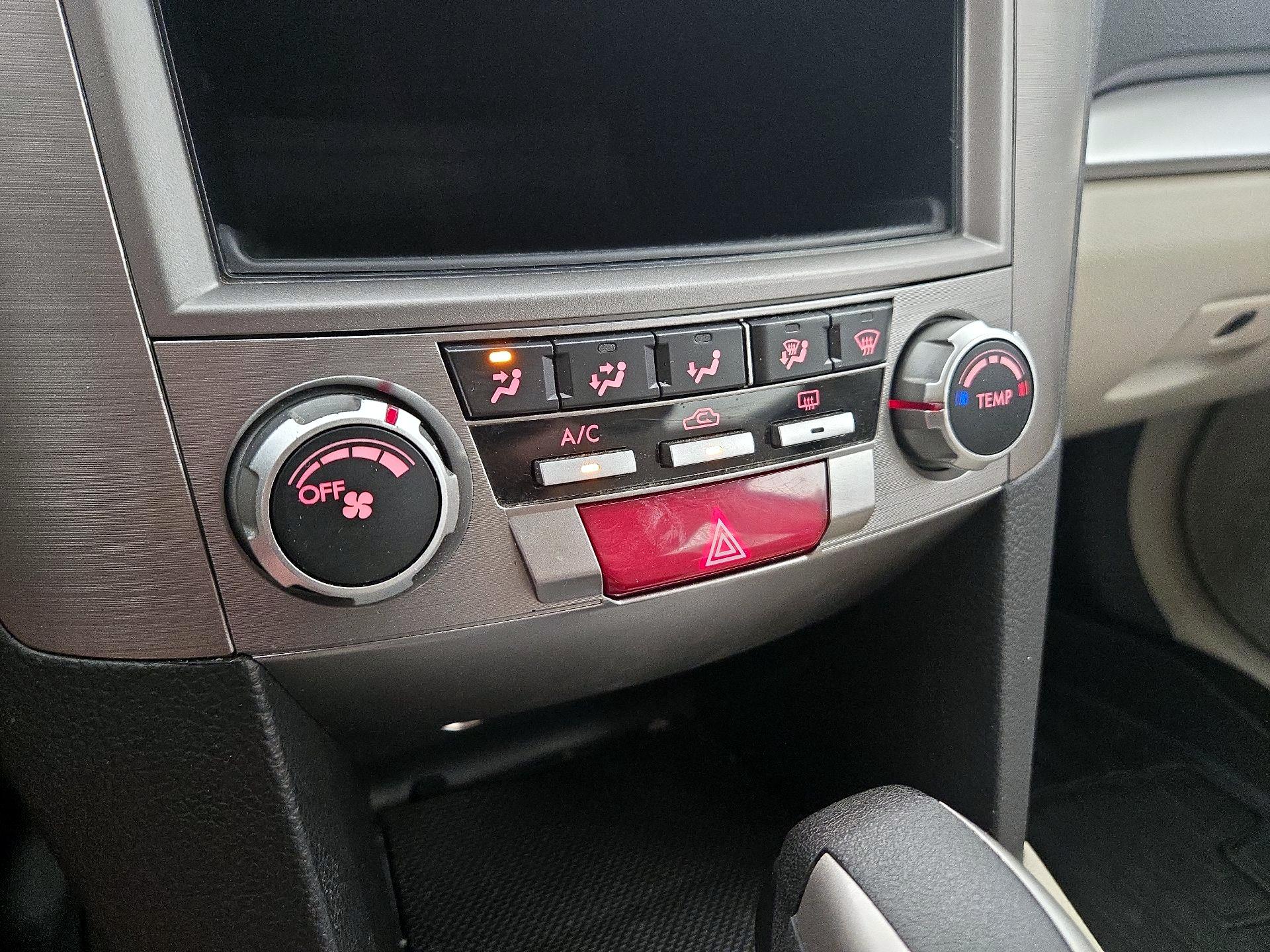 Thumbnail: 2014 Subaru Outback - 15
