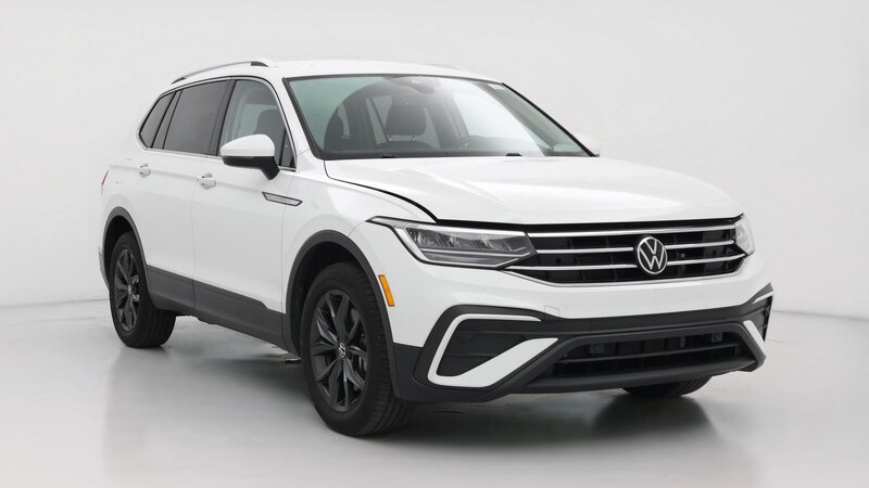 2022 Volkswagen Tiguan SE Hero Image