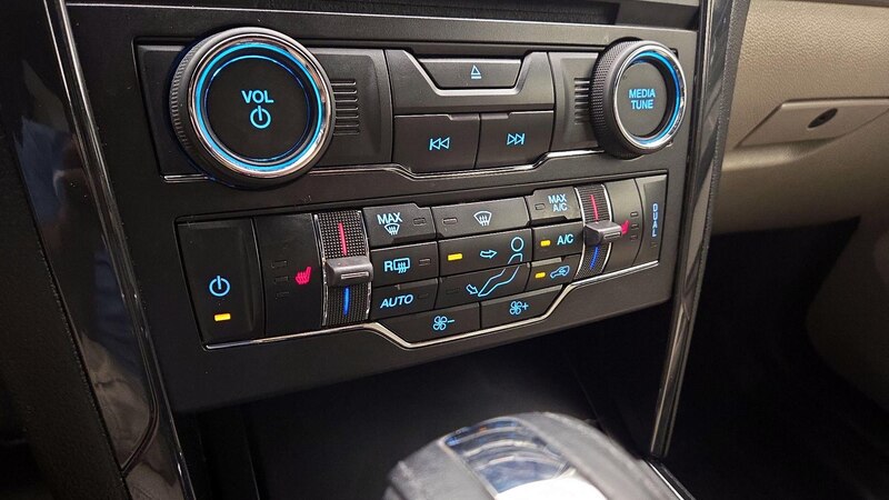 2018 Ford Explorer XLT 17
