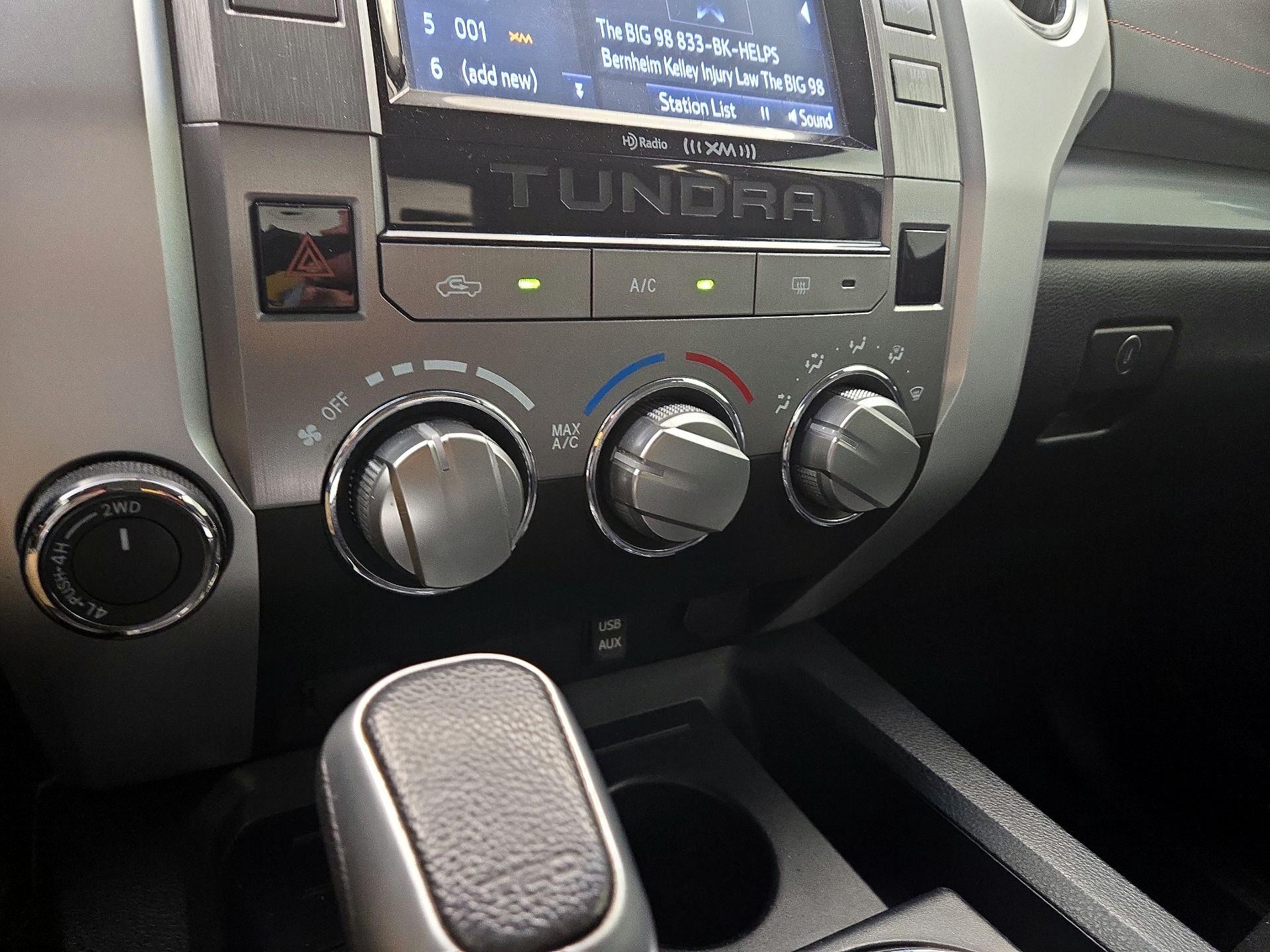 Thumbnail: 2016 Toyota Tundra - 16