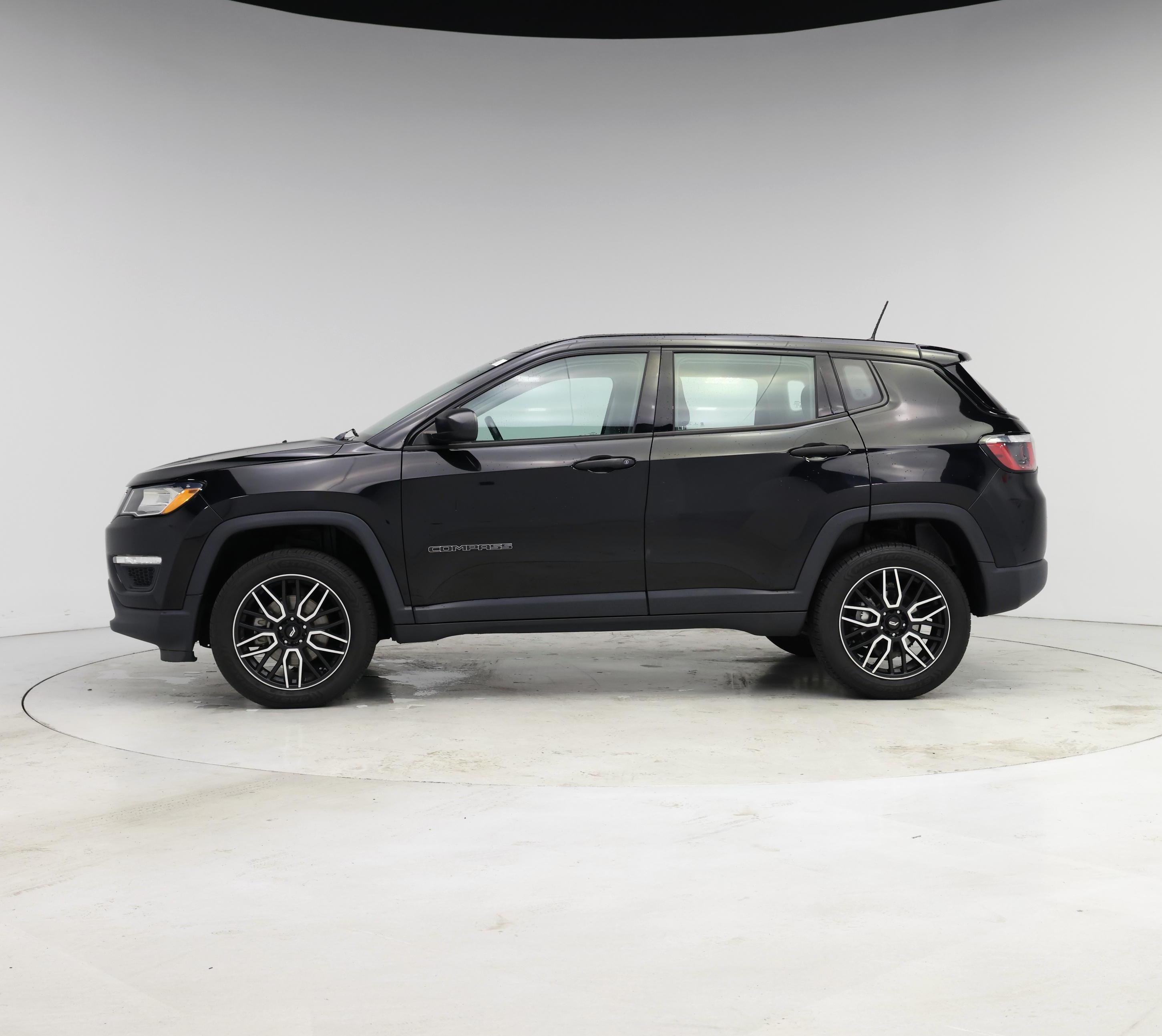 Thumbnail: 2020 Jeep Compass - 3