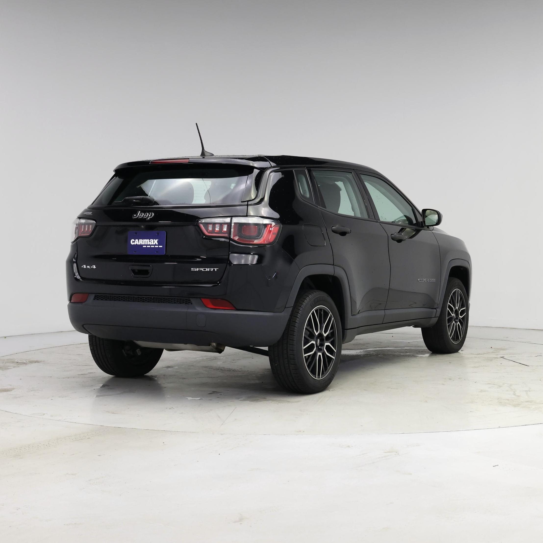 Thumbnail: 2020 Jeep Compass - 8