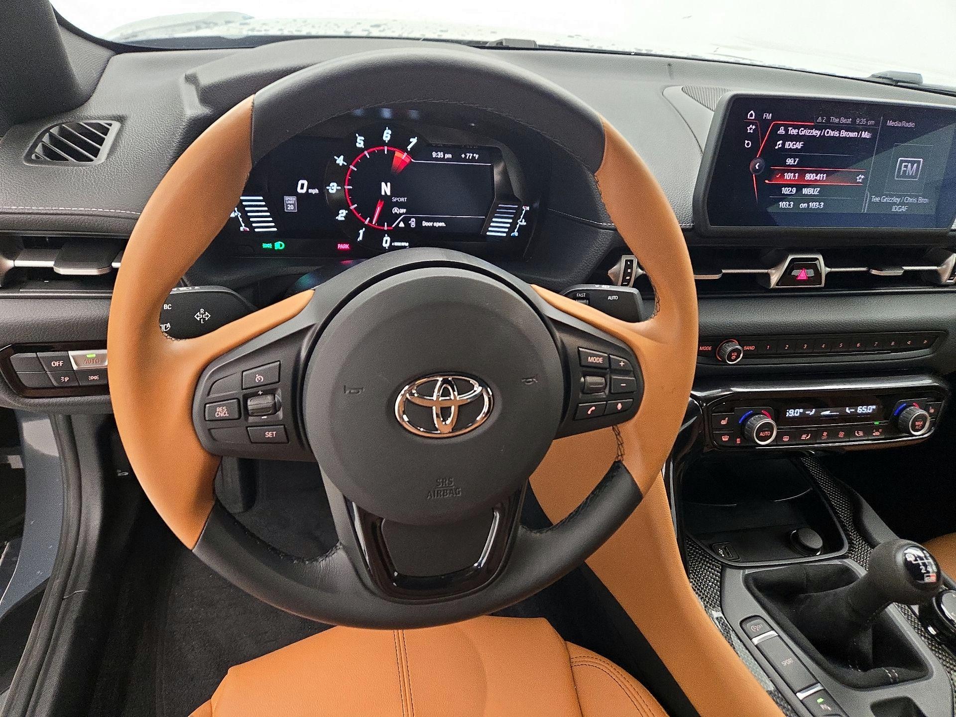 Thumbnail: 2023 Toyota Supra - 10