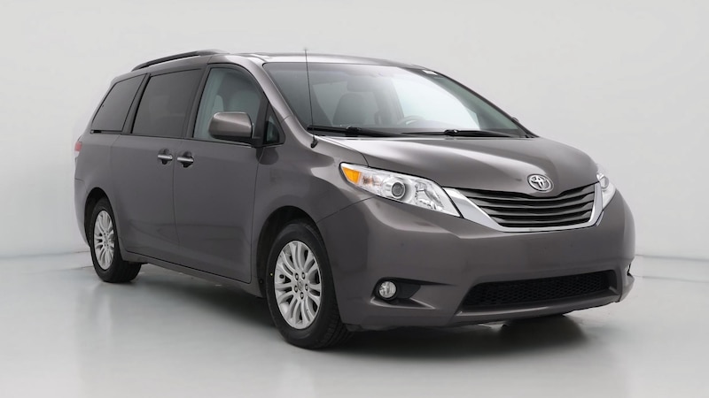 2013 Toyota Sienna XLE Hero Image