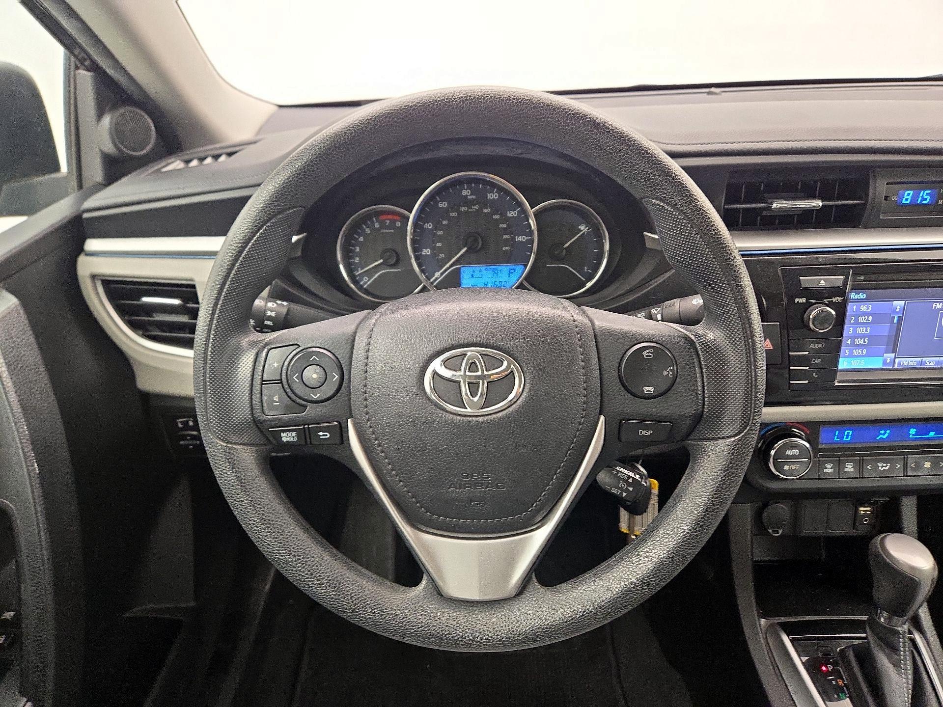 Thumbnail: 2016 Toyota Corolla - 10