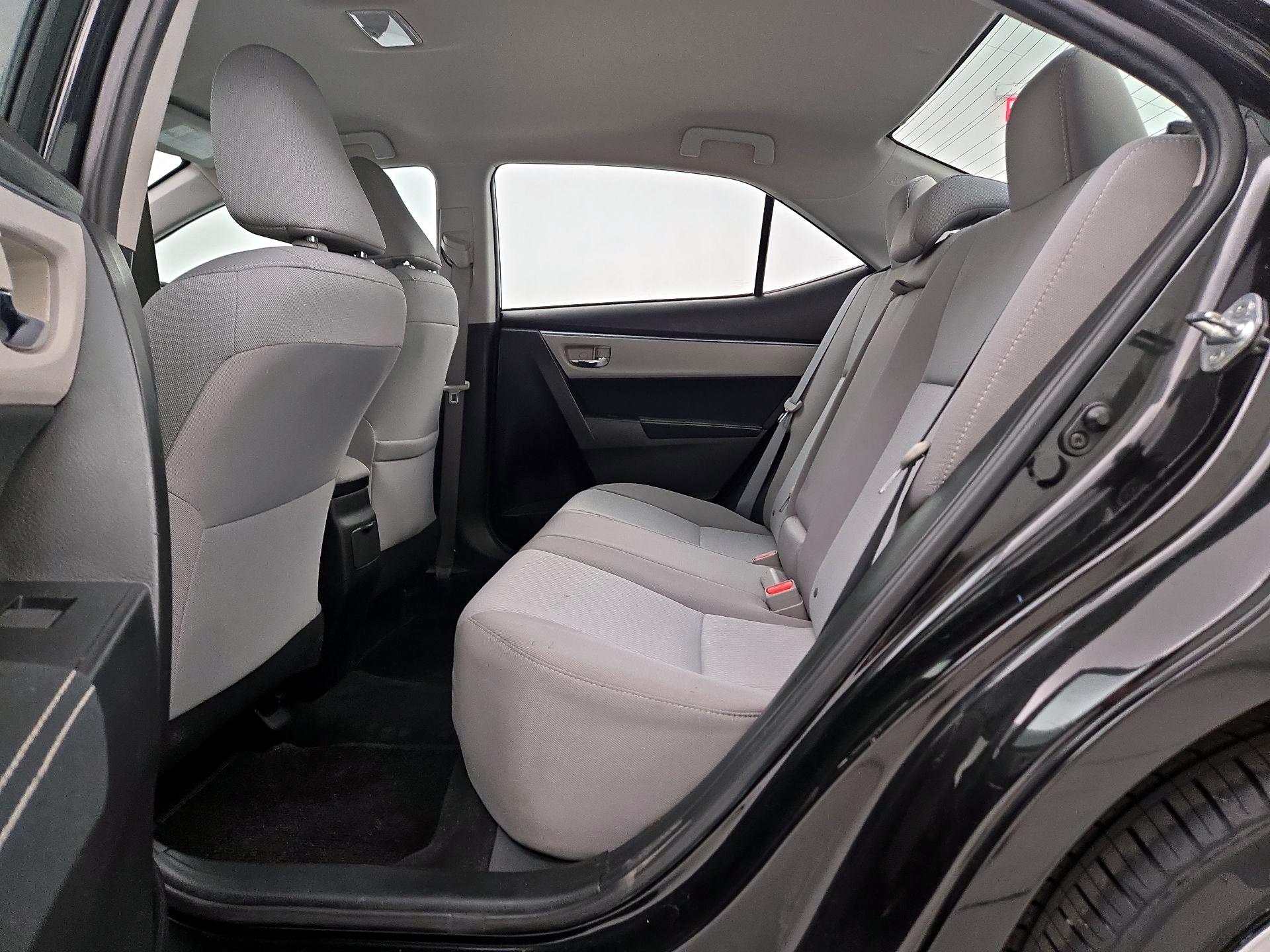 Thumbnail: 2016 Toyota Corolla - 19
