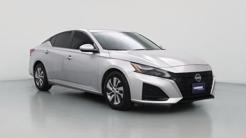 2023 Nissan Altima S Hero Image
