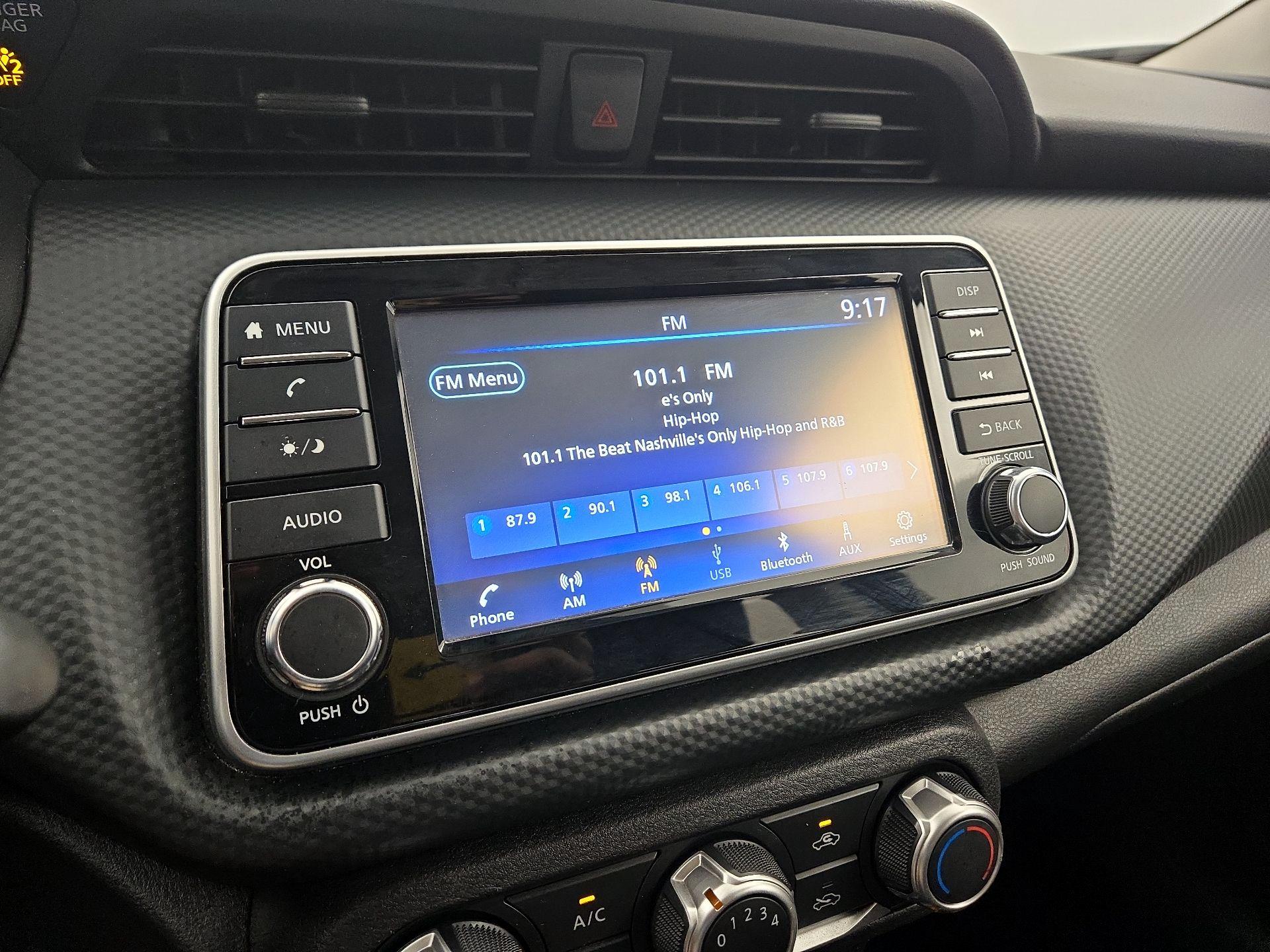 Thumbnail: 2021 Nissan Kicks - 15