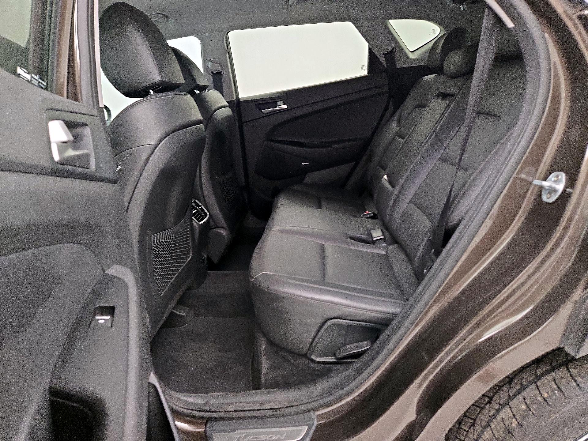 Thumbnail: 2019 Hyundai Tucson - 19