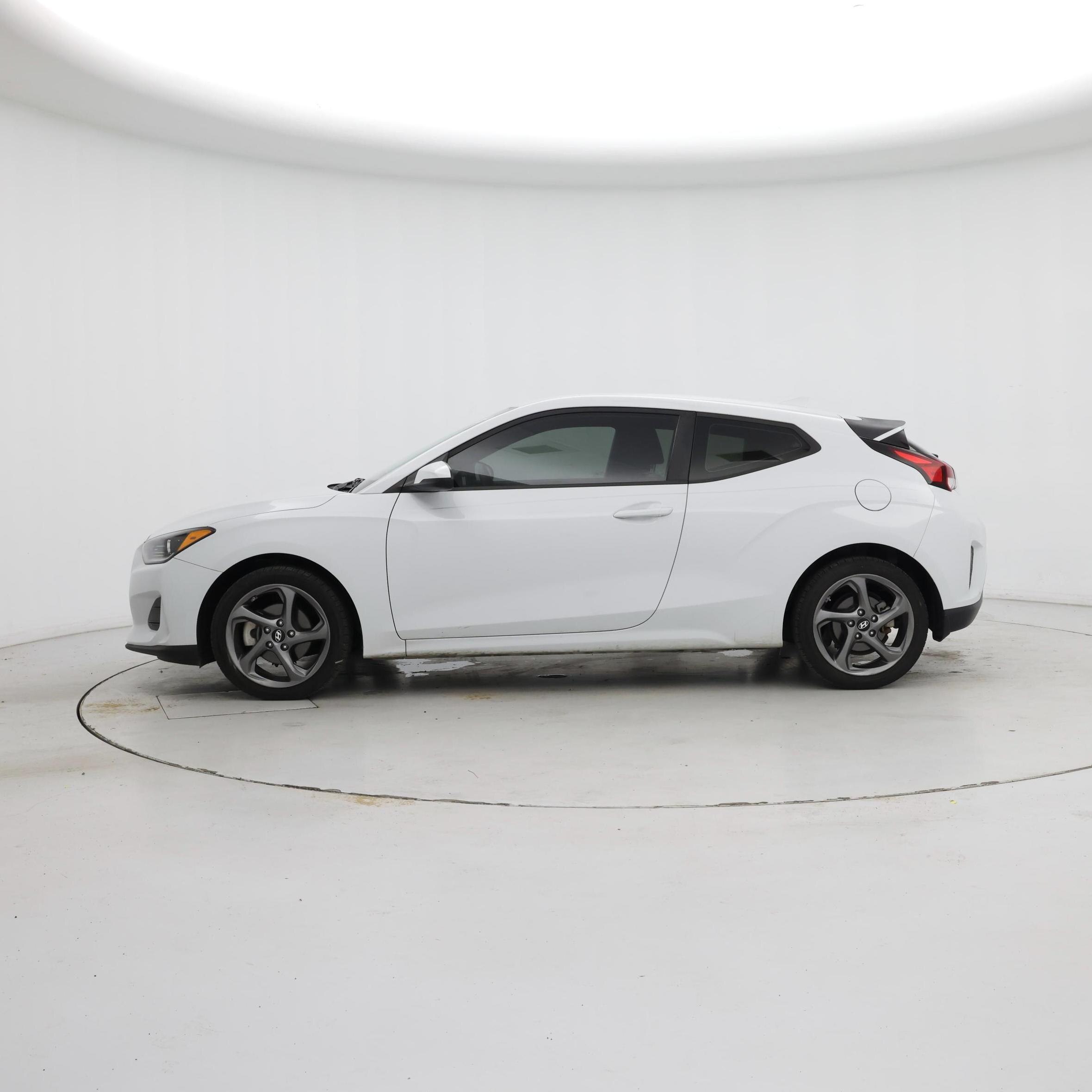 Thumbnail: 2020 Hyundai Veloster - 3