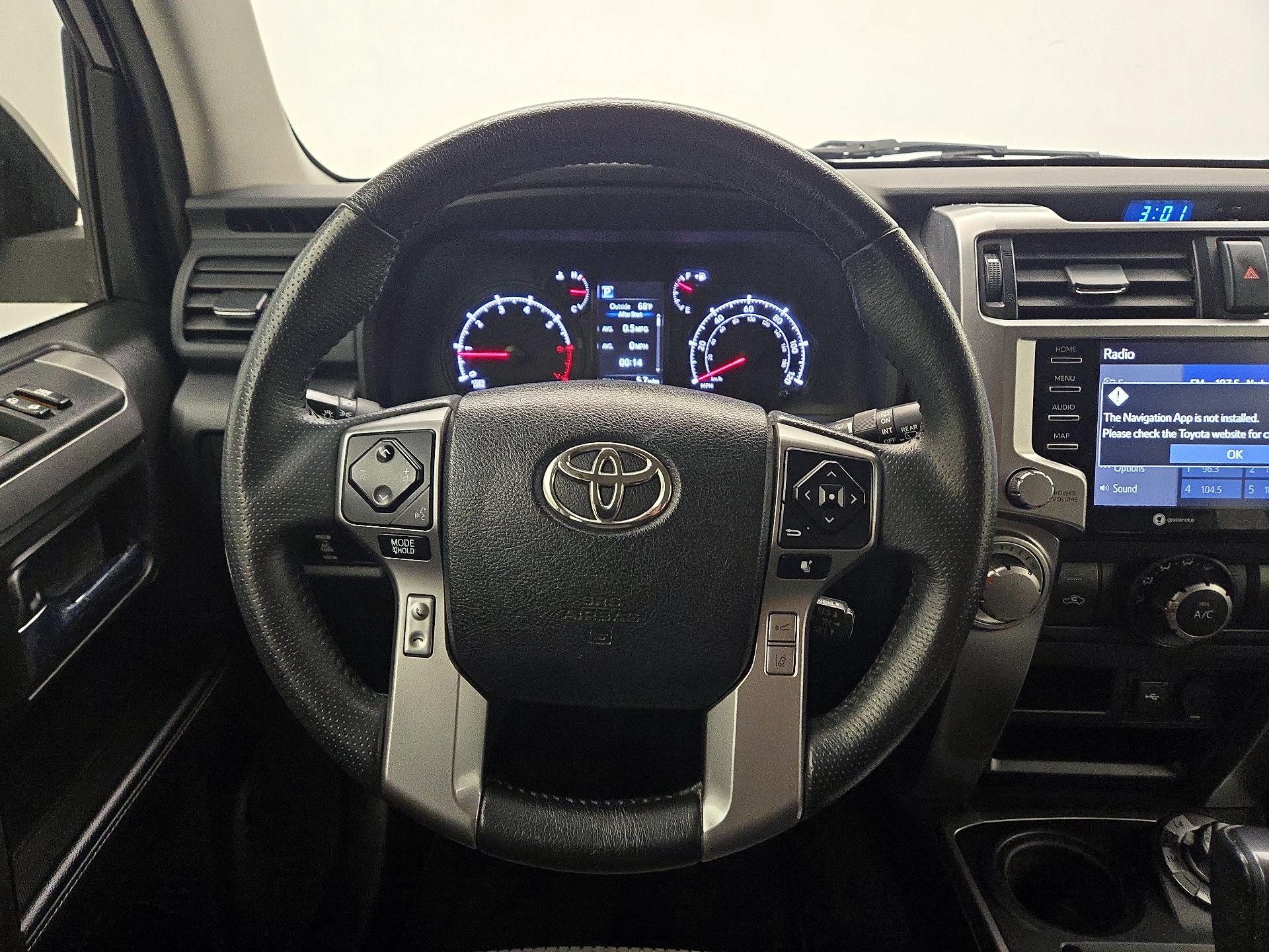 Thumbnail: 2021 Toyota 4Runner - 10