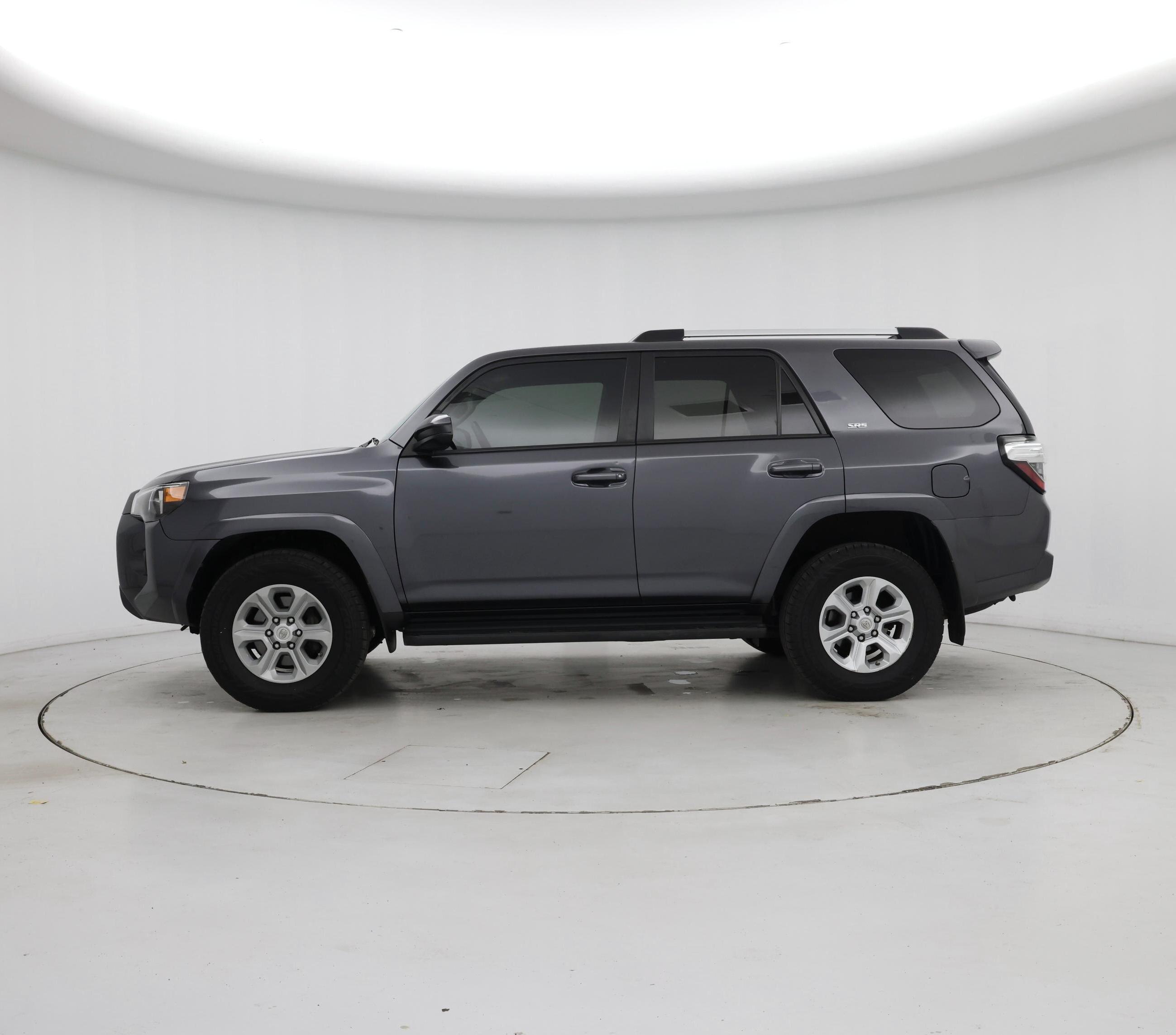 Thumbnail: 2021 Toyota 4Runner - 3
