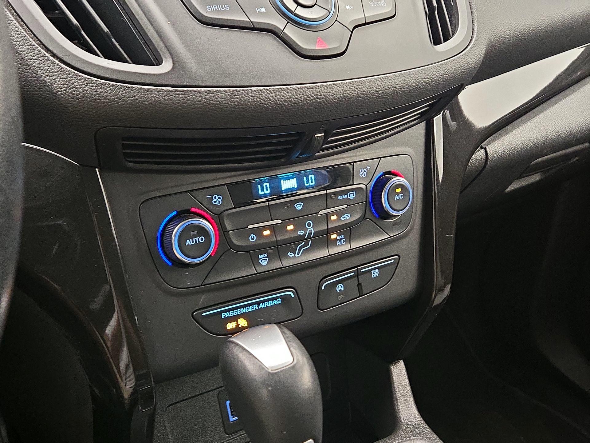 Thumbnail: 2017 Ford Escape - 16