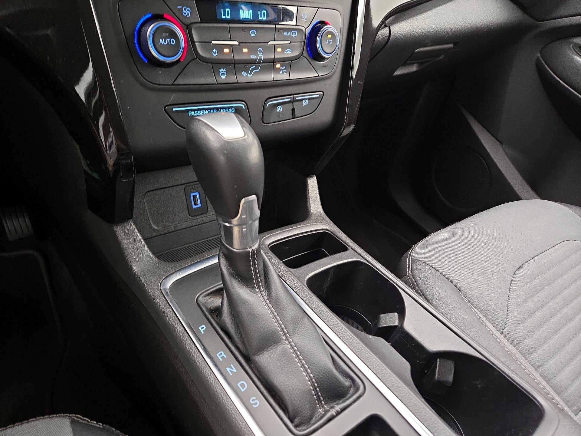 Thumbnail: 2017 Ford Escape - 17